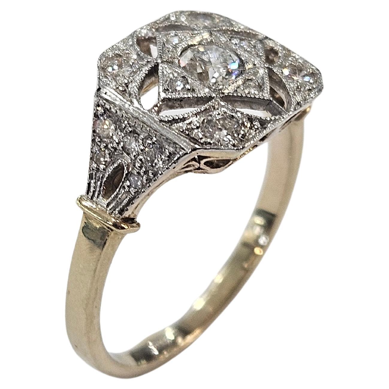 Anello Art Deco 1930 Brilliante taglio semplice con diamante in oro giallo 18kt e platino in vendita 5