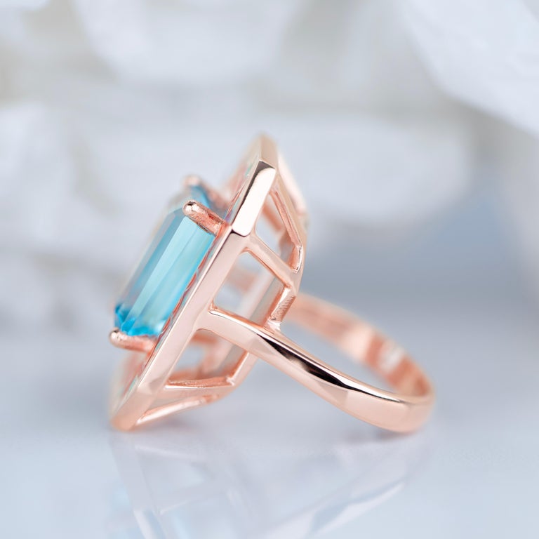 Bague Cocktail Vintage Or 14K Topaze Bleu Ciel En Forme De Poire Sculptée - Taille 6, Occasion Bon état