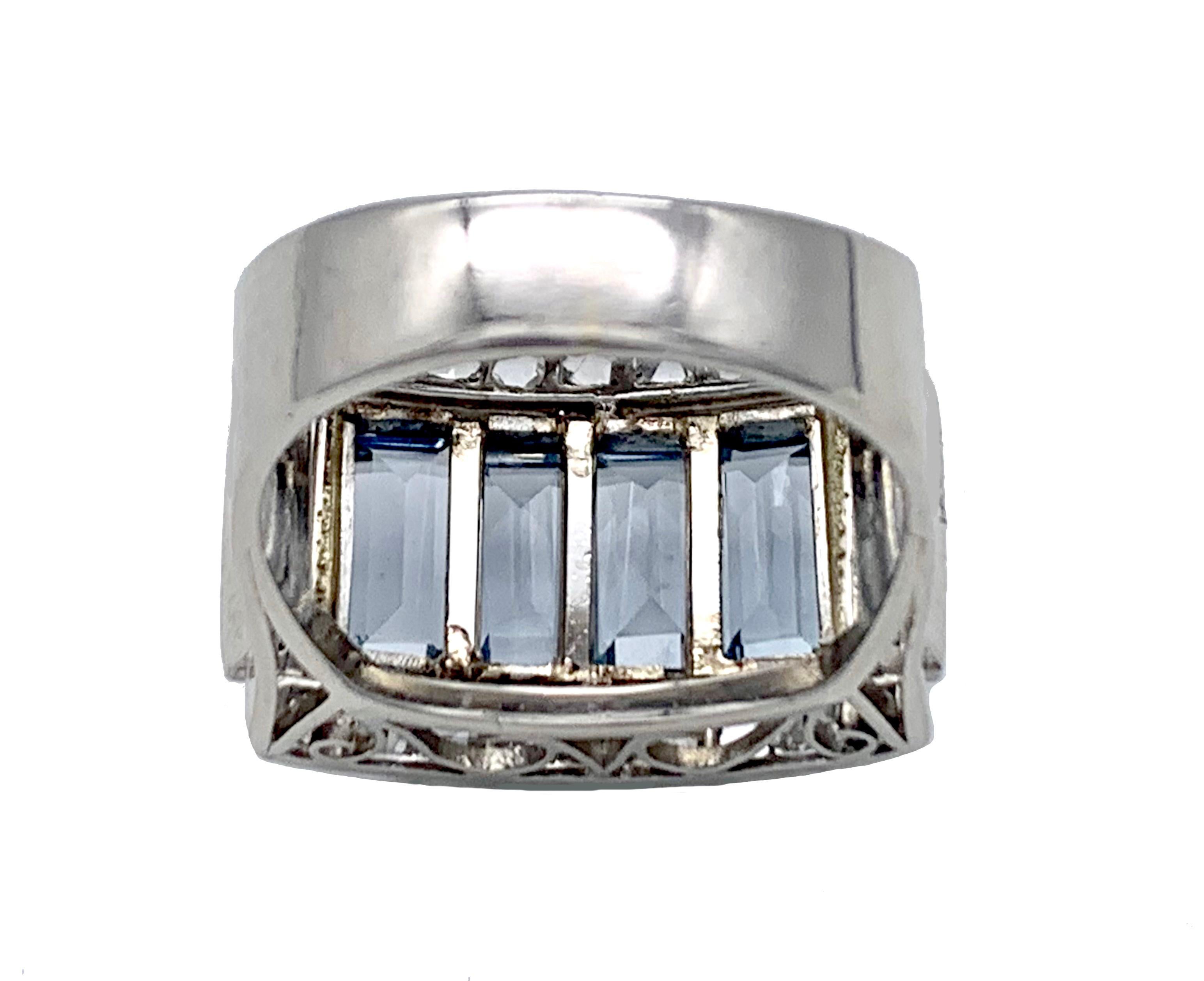Women's Art Deco Ring  !930s Auamarine Baguette Cut Diamonds 18 Karat White Gold
