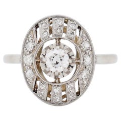 Art Deco ring (circa 1920) in 18-carat gold (750 millièmes) and platinum.