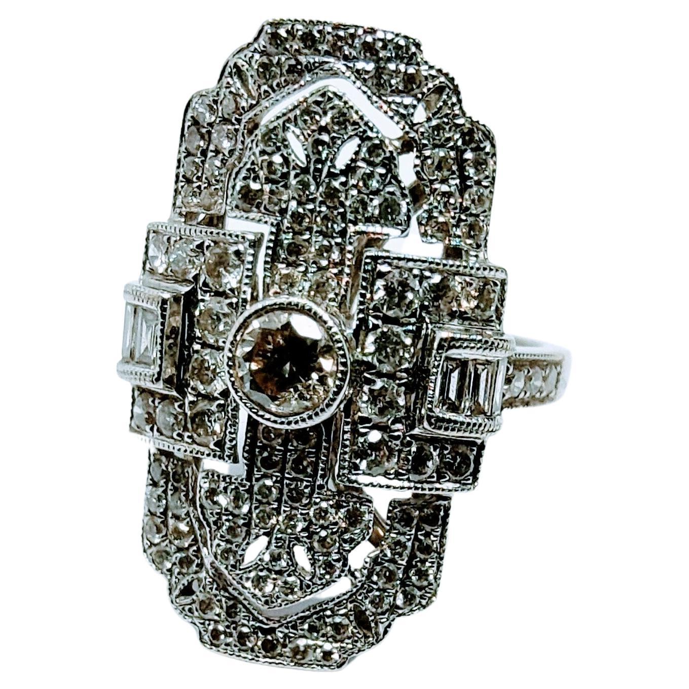 Vintage Art Deco Ring Diamond White Gold 18K Diamond Brilliant and Baguette Cut For Sale 2