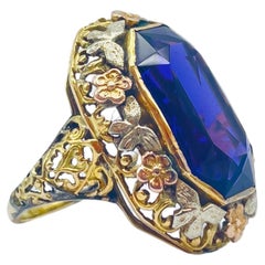 Art-Déco-Ring in 14k Gold Tri color with a big amethyst