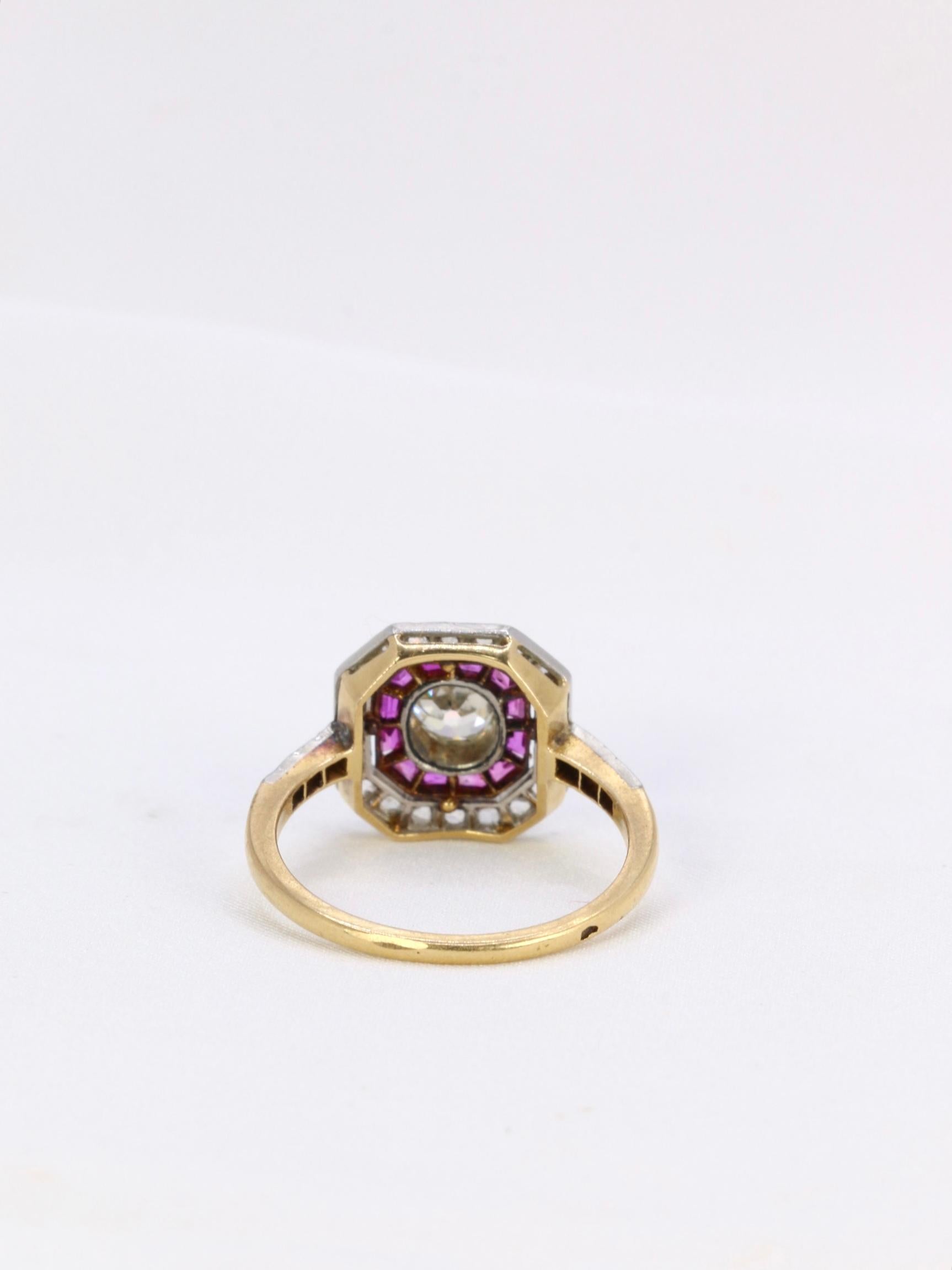 Art Deco Art-Deco ring in gold, diamonds and calibrated rubies For Sale