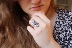 Art Deco Ring in Platinum Sapphire and Diamonds 1920 1930