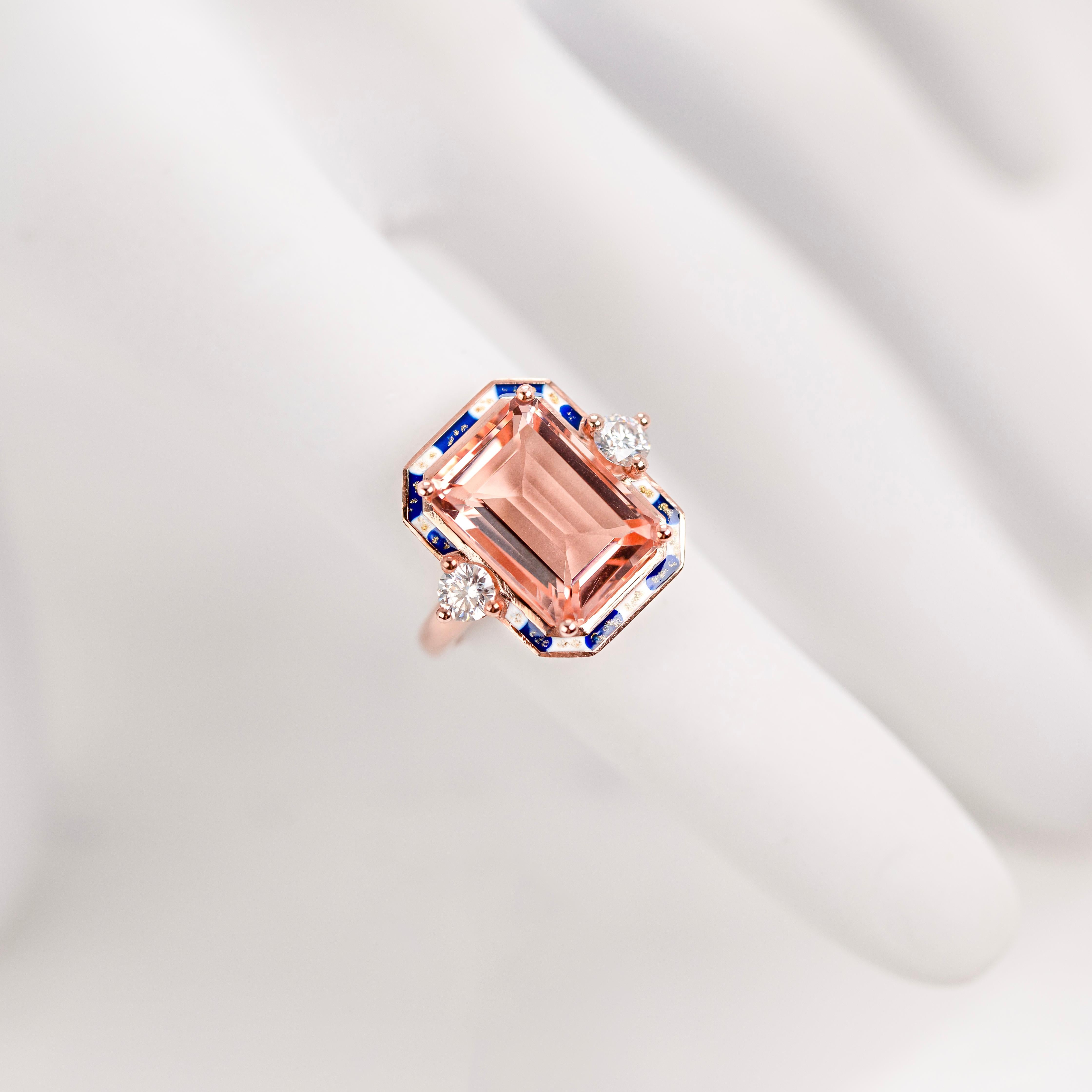 Art Deco Style, Pink Quartz and Moissanite Stone Ring, 14K Gold Ring For Sale 2