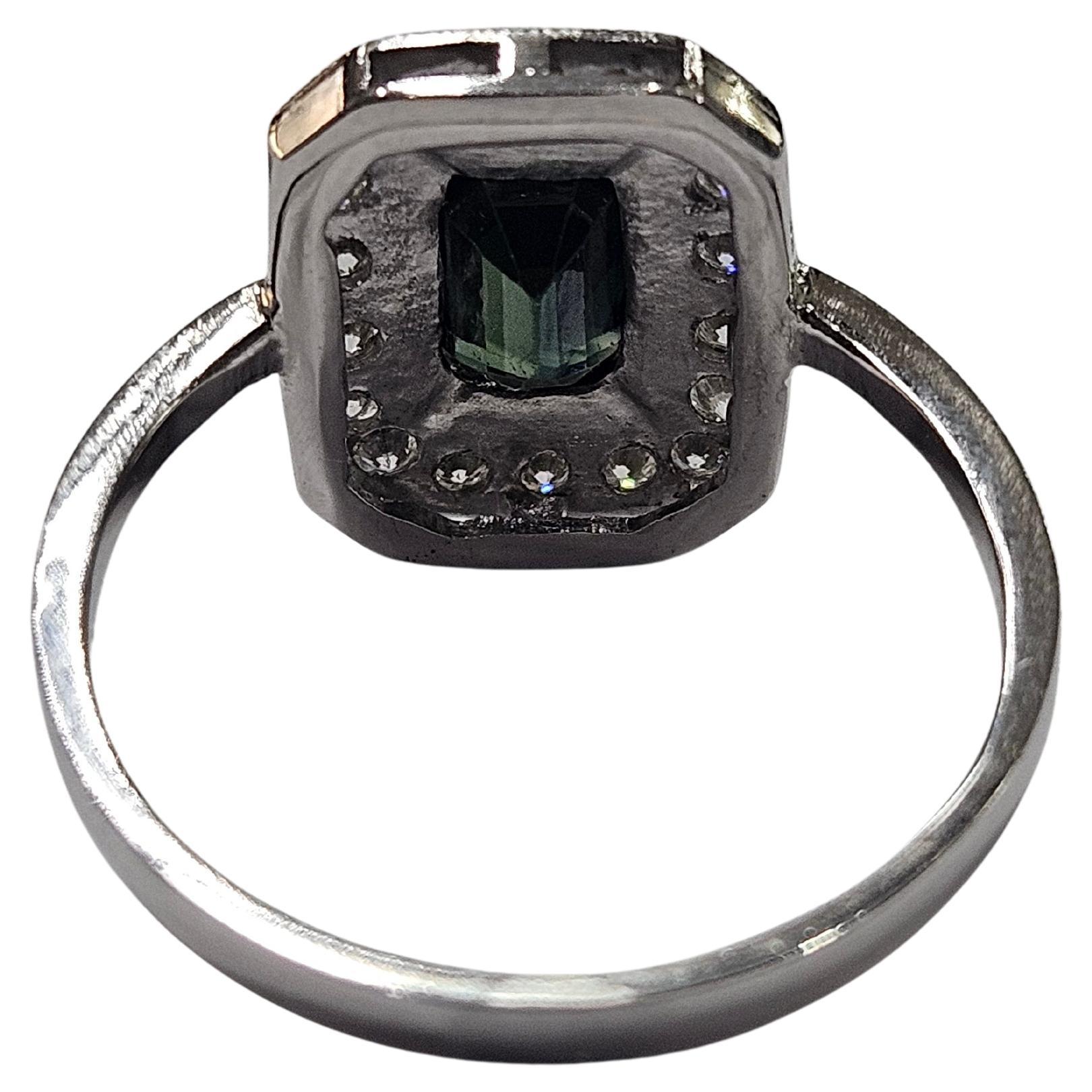 Art déco  Bague Platine Hand Made Saphir Vert Naturel 1.08 carat et Diamant en vente 1