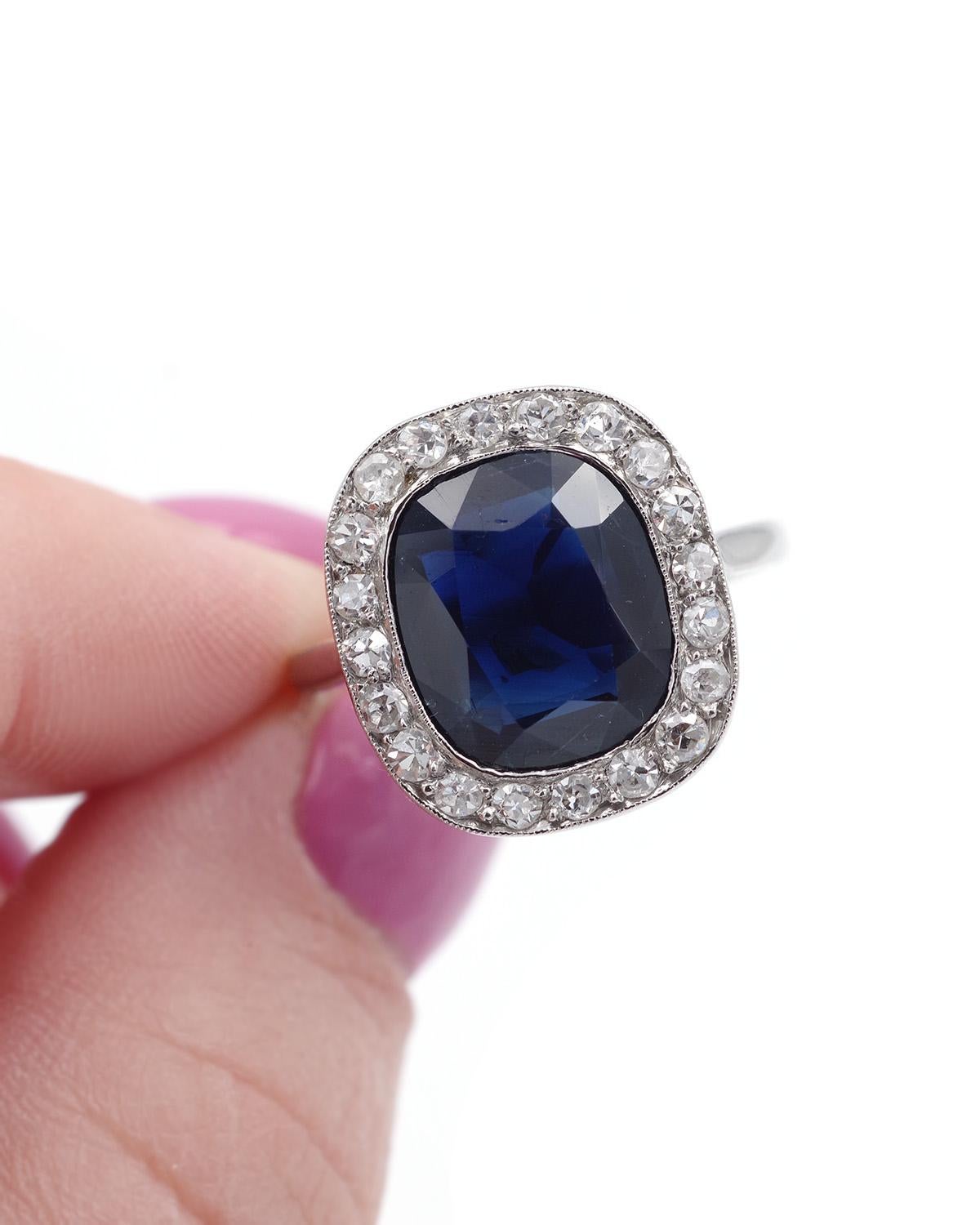 Women's French Art Deco 5.13 ct certified sapphire diamond platinum ring For Sale