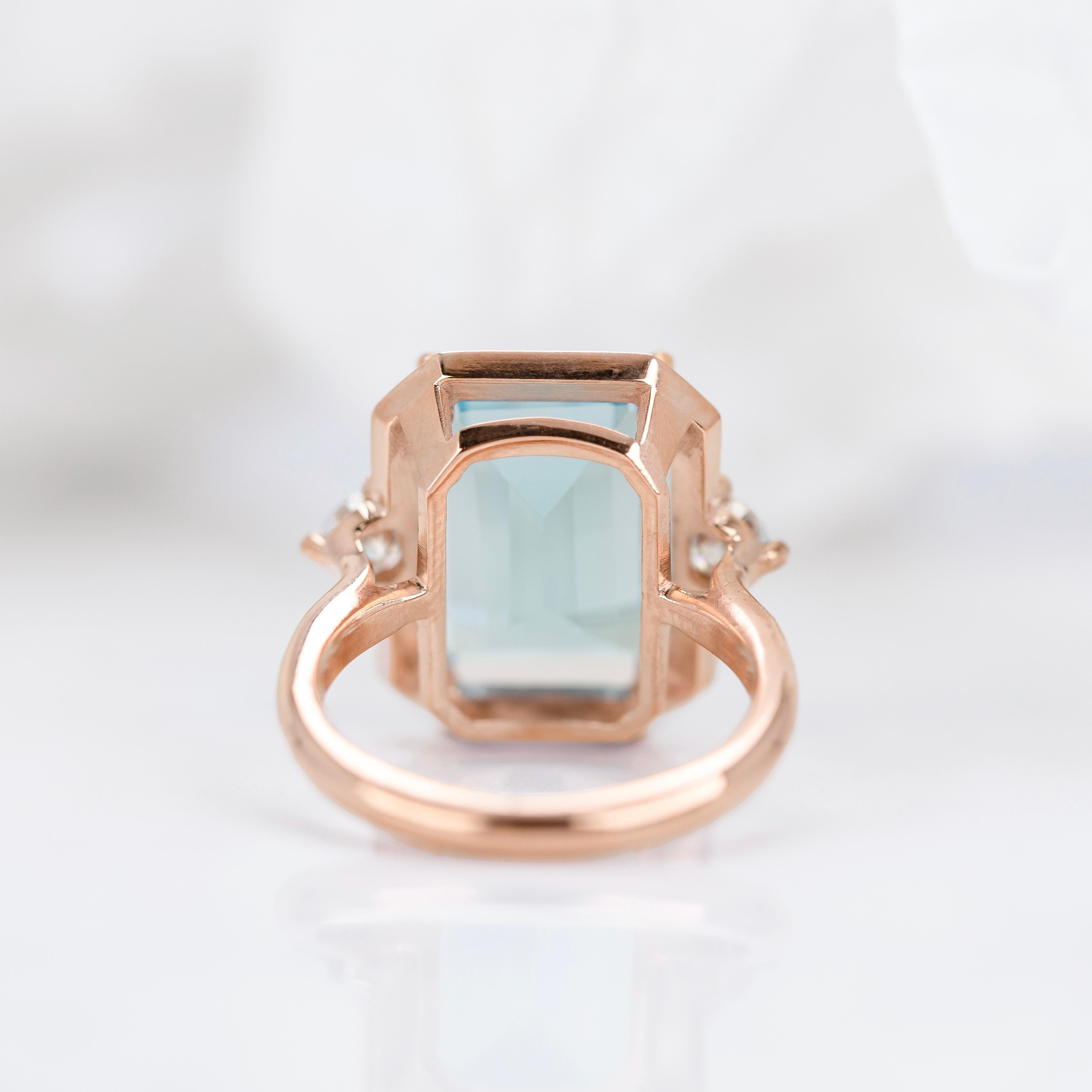 Art Deco Style, Sky Topaz Stone and Moissanite Ring, 14K Gold Ring In New Condition For Sale In ISTANBUL, TR