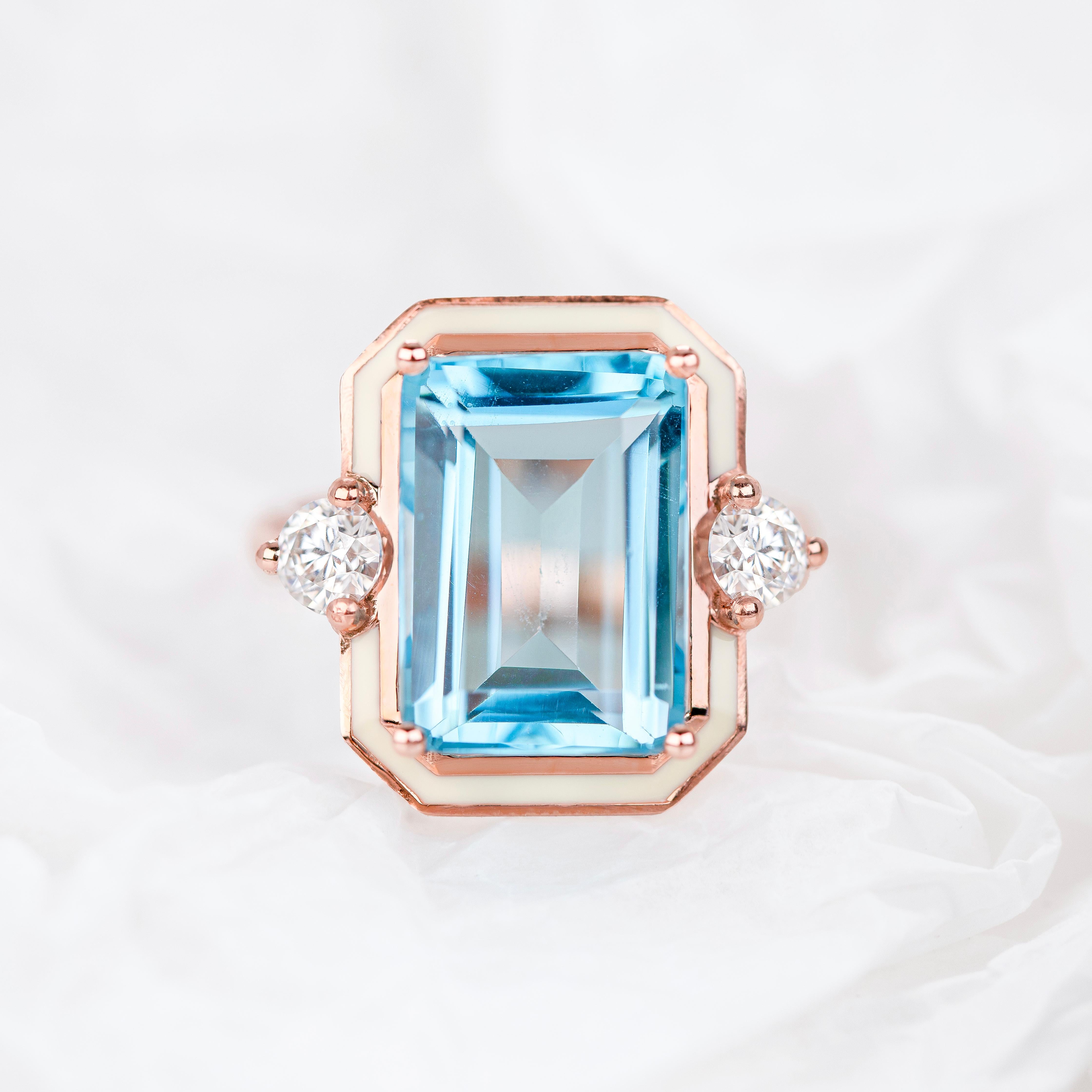 Women's or Men's Art Deco Style, Sky Topaz Stone and Moissanite Ring, 14K Gold Ring For Sale