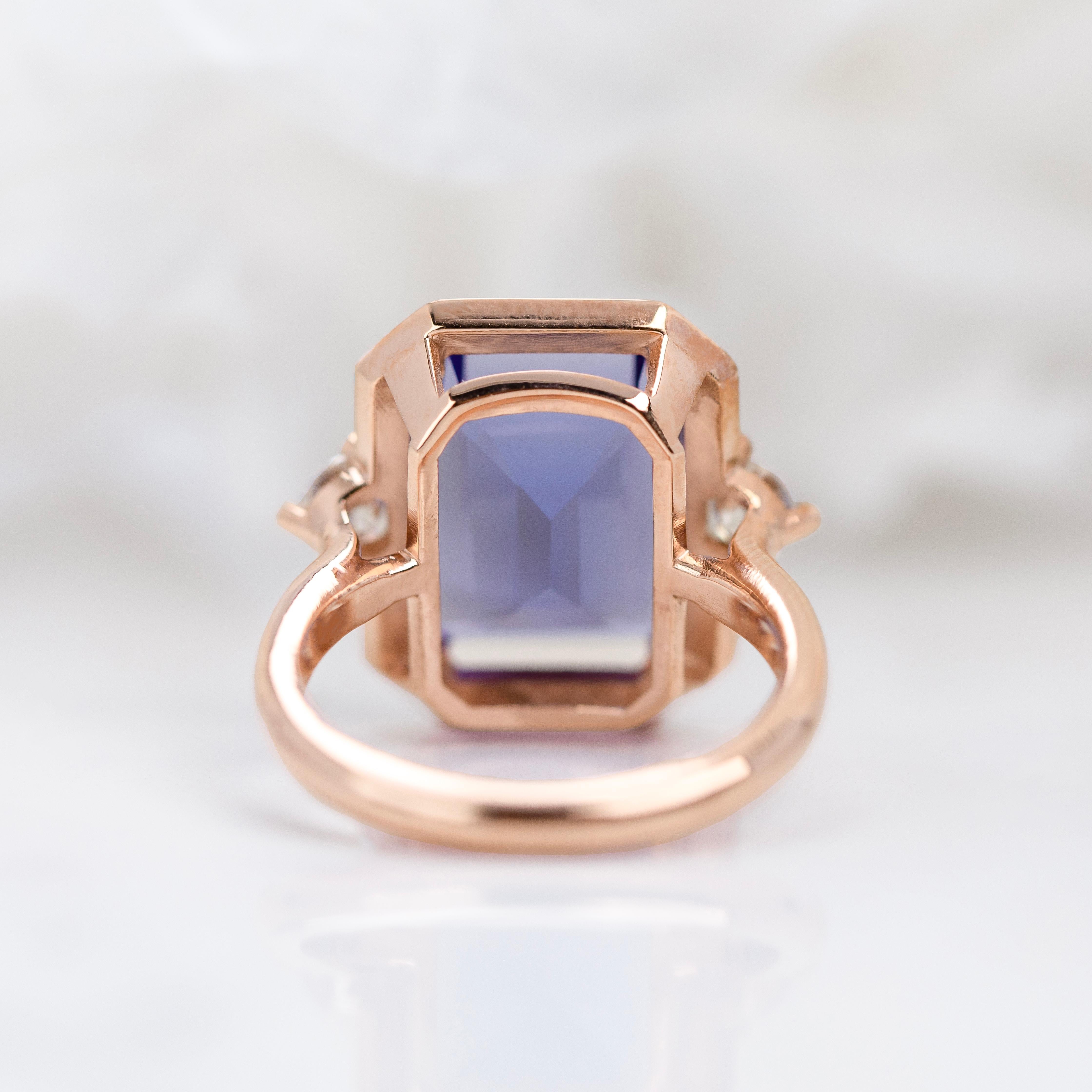 Art Deco Style, Tanzanite and Moissanite Stone Ring, 14K Gold Ring In New Condition For Sale In ISTANBUL, TR