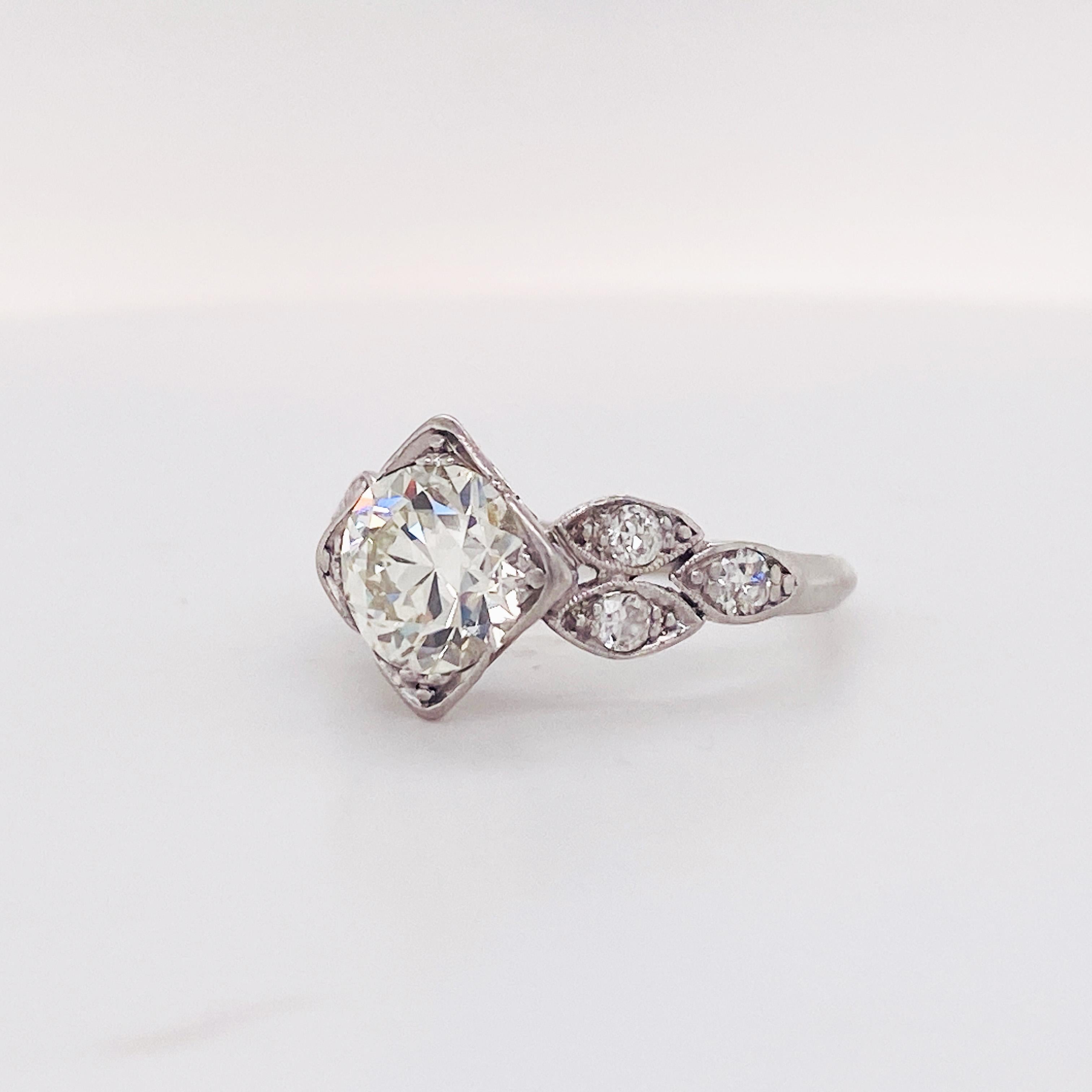 Old European Cut Art Deco Ring w Diamonds in Platinum, 1.50 ct center VS1 Clarity For Sale