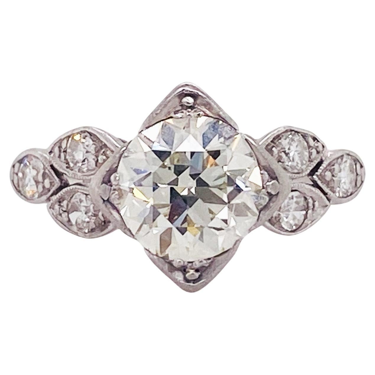 Art Deco Ring w Diamonds in Platinum, 1.50 ct center VS1 Clarity For Sale