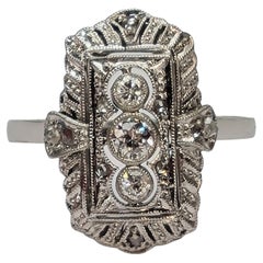 Art-Déco-Ring aus 750 Weißgold mit 3 Diamanten im Brillantschliff