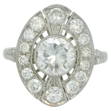 Art Déco ring with center 1.01 Carats natural diamond For Sale