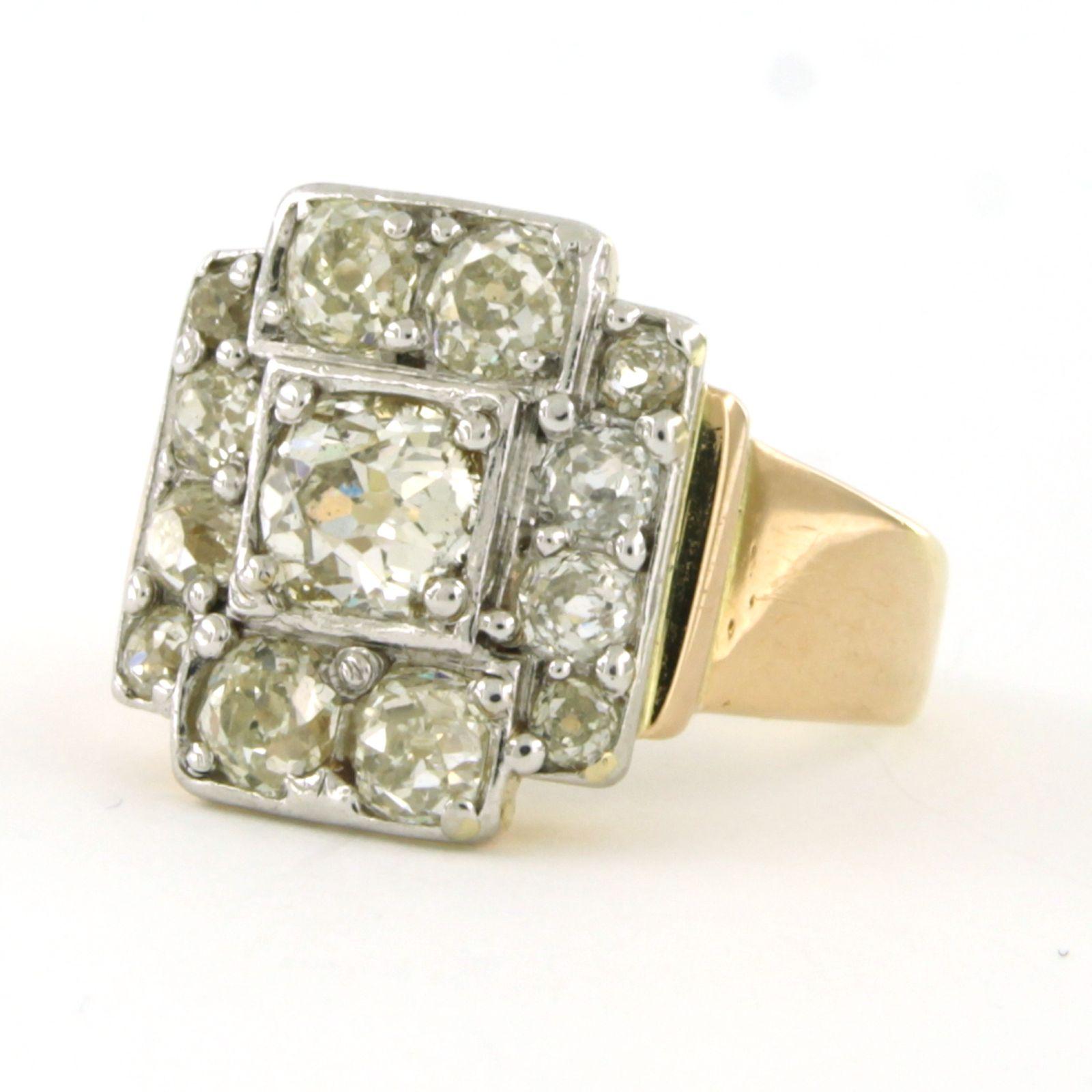 Bague Art déco en or 18 carats et platine avec diamants taille ancienne de 2,60 carats en vente 2