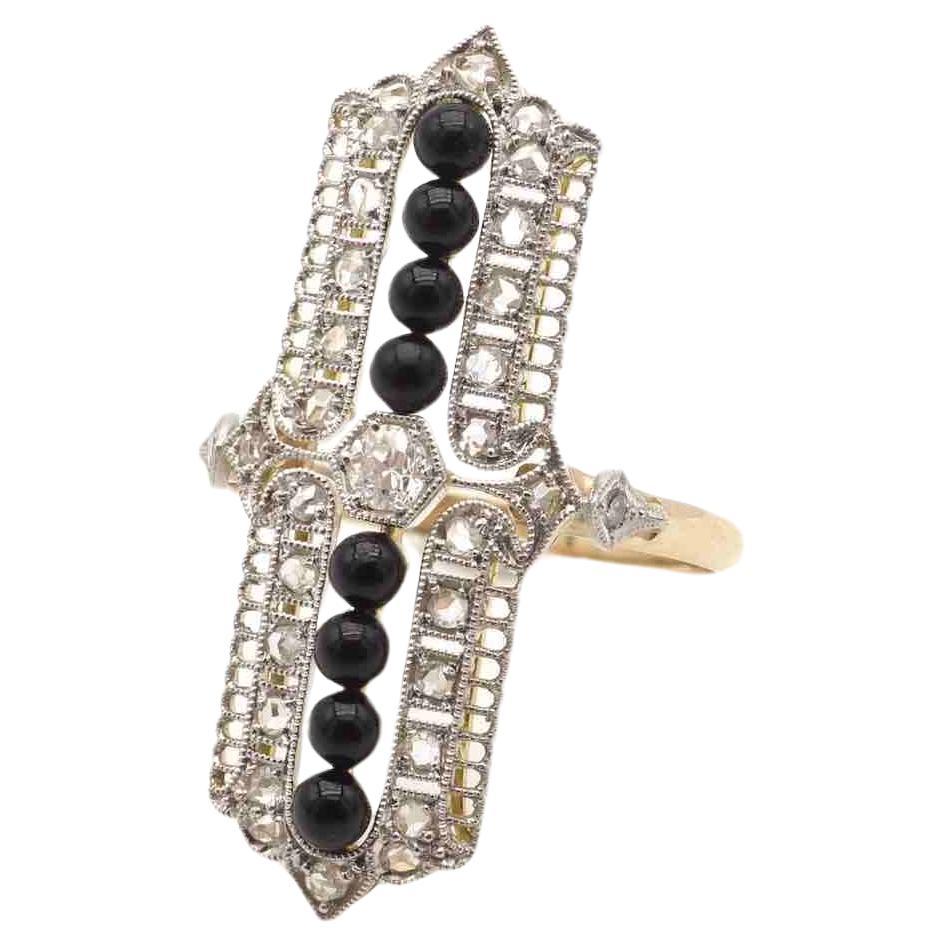 Art deco ring with onyx and rose cut diamonds For Sale