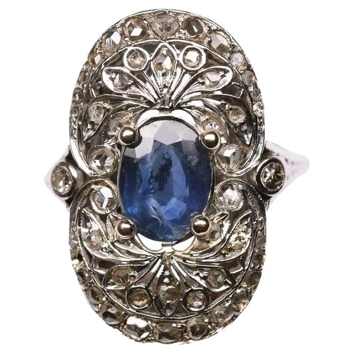 Art-Déco-Ring mit ovalem Saphir und Diamanten  im Angebot