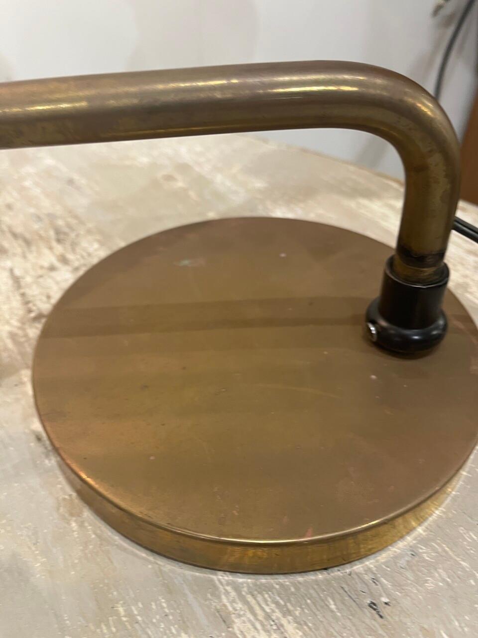 Art Deco Dualite Ritter Dental Mfg. Articulating Desk Lamp
Newly rewired and ready for use in your art deco / steampunk setting
