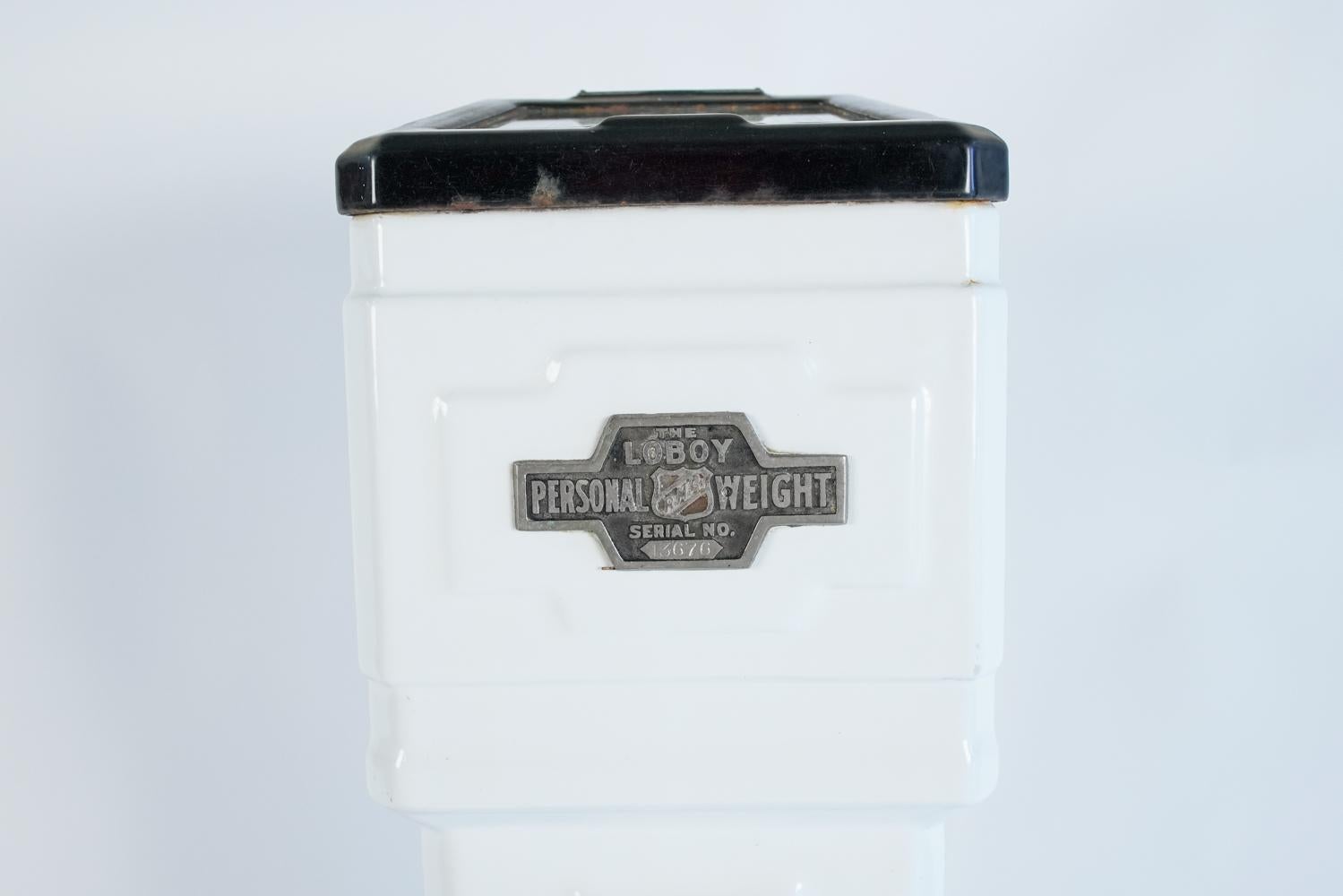 Art Deco Rock-Ola „LoBoy“ Porzellan-Emaille- Münze-Op Penny-Schliff (amerikanisch) im Angebot
