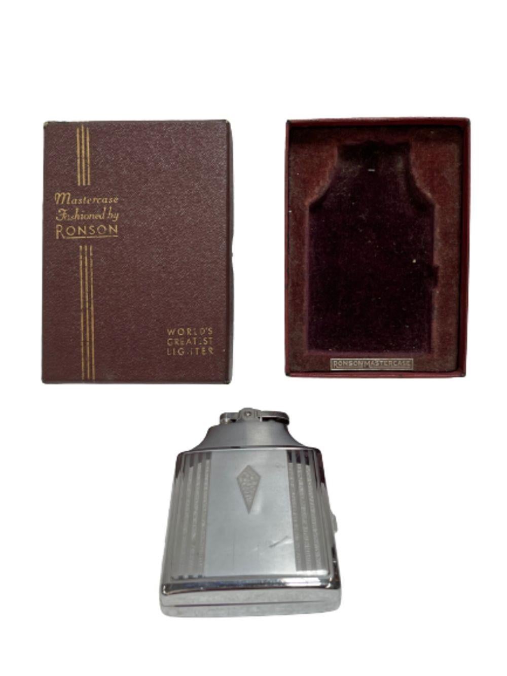 Art Deco Ronson Mastercase Zigarettenfeuerzeug-Etui-Kommode mit Originalverpackung im Zustand „Hervorragend“ im Angebot in Van Nuys, CA