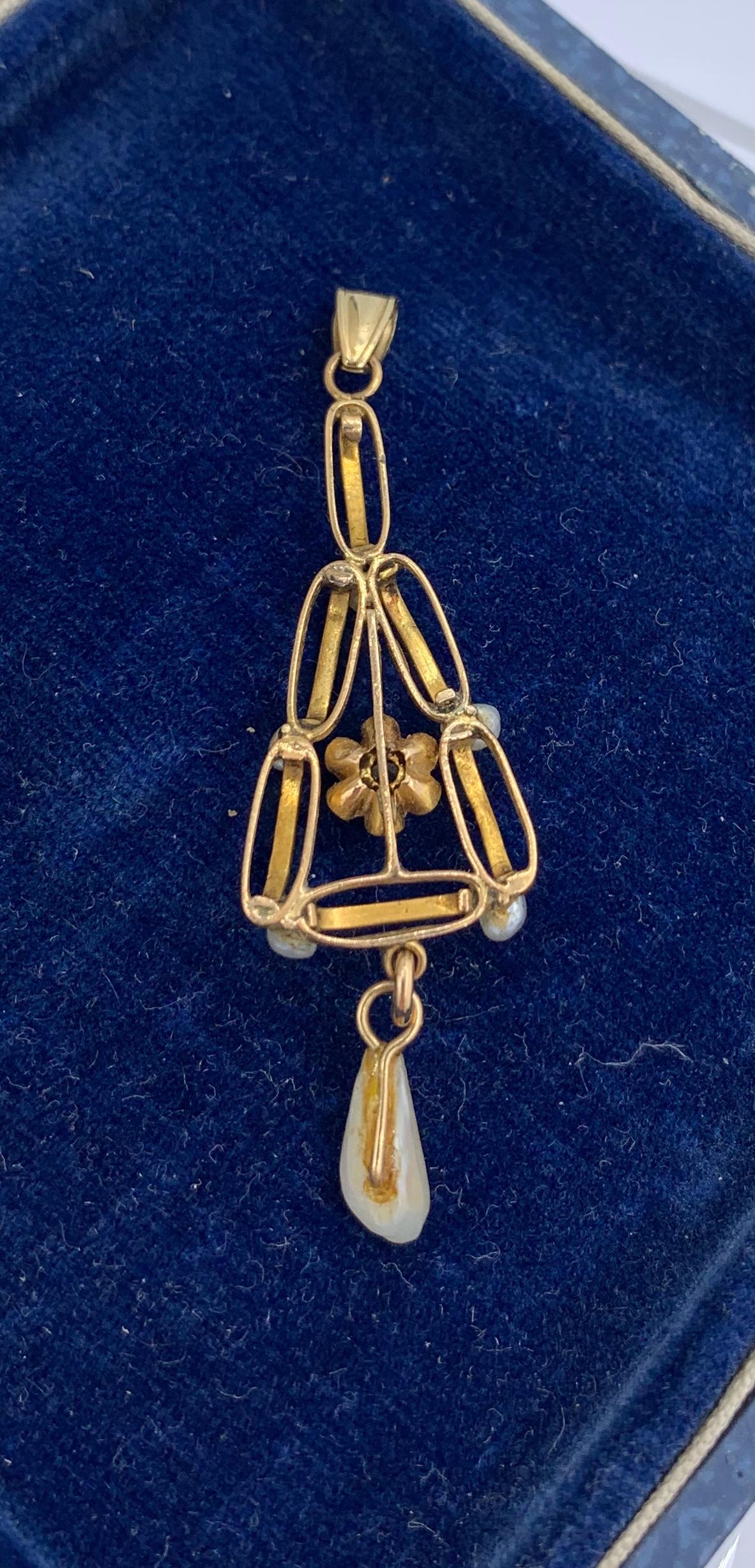 Art Deco Rose Cut Diamond Enamel Pearl Pendant Lavaliere 14 Karat Gold Necklace For Sale 3