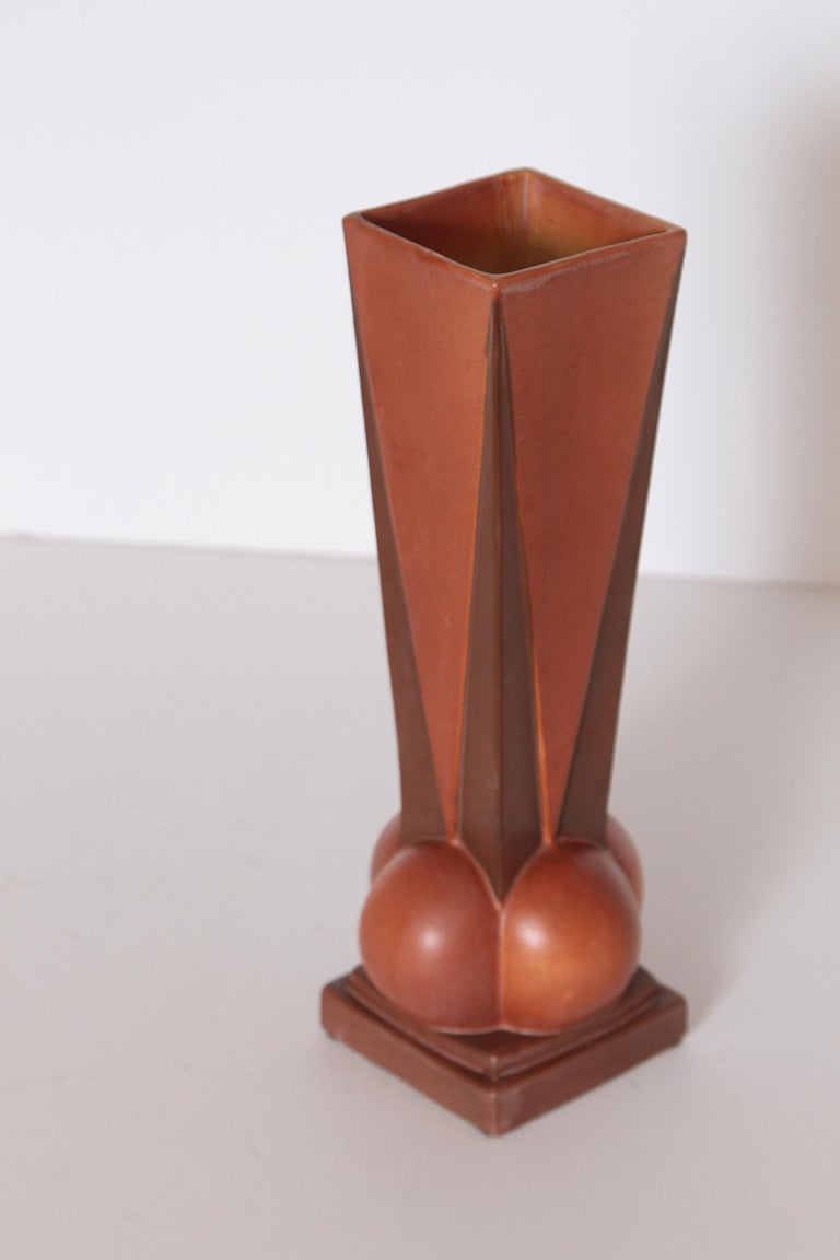 Art Deco Roseville Futura four ball ceramic vase by Frank Ferrell. Pottery. 12 inches tall. 12