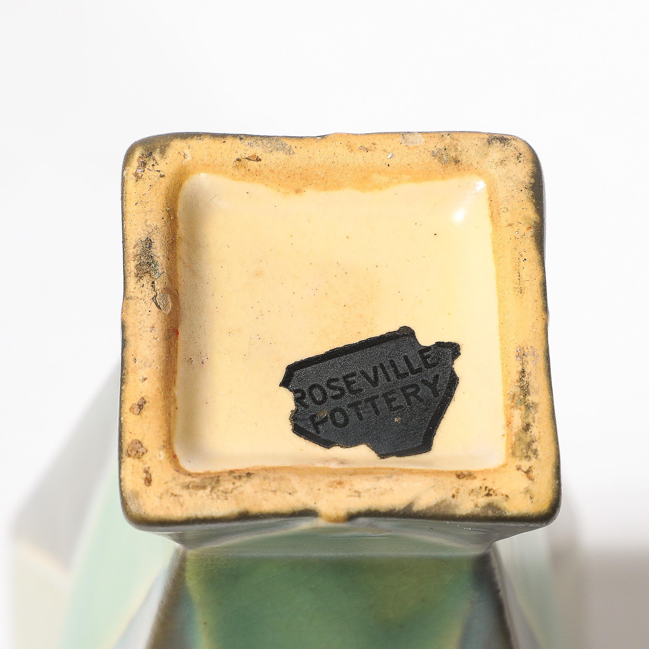 Vaso in ceramica Art Deco Roseville Futura 