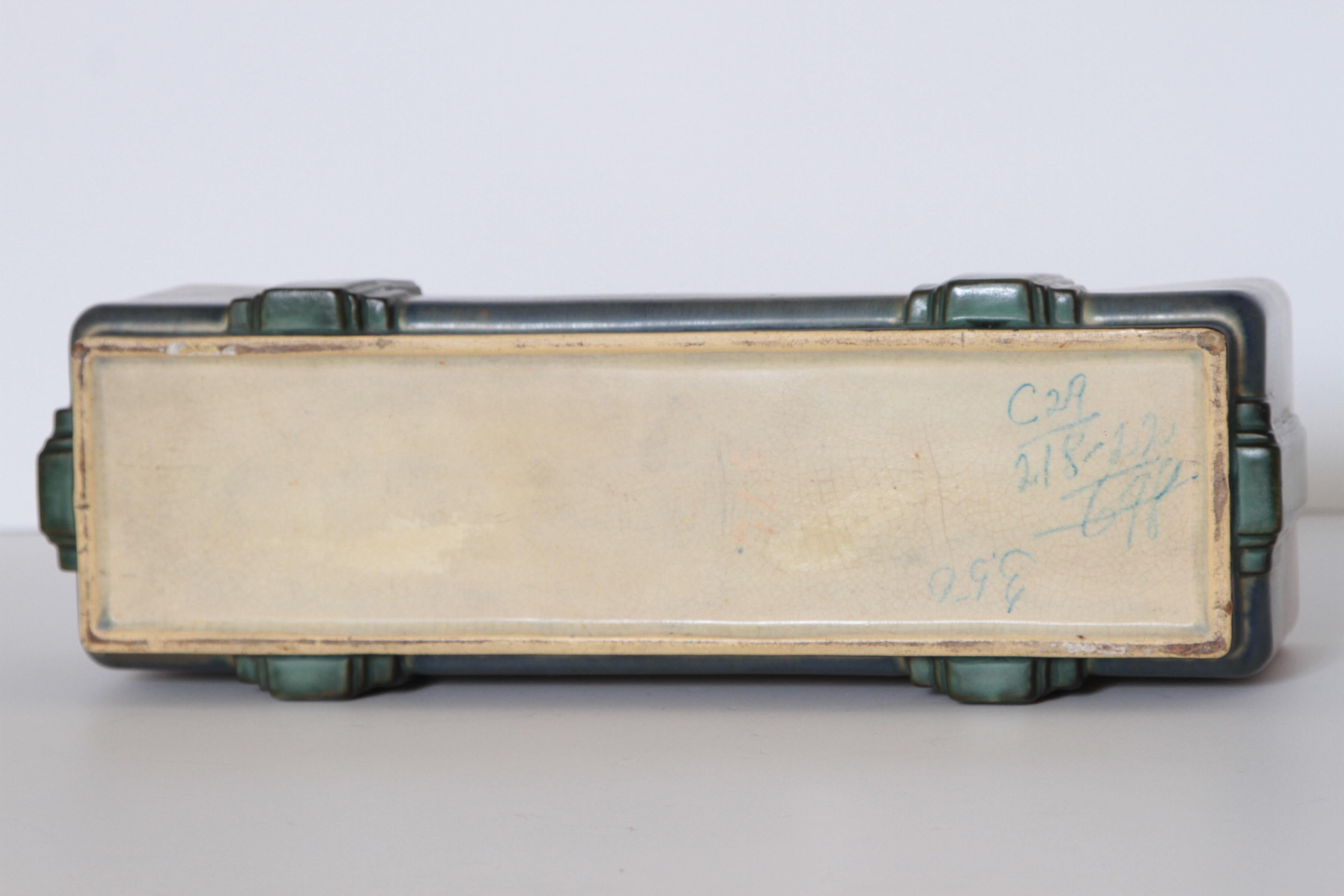 Art déco-Pflanzgefäß aus Keramik von Frank Ferrell, Roseville Futura, Fensterbox im Angebot 6