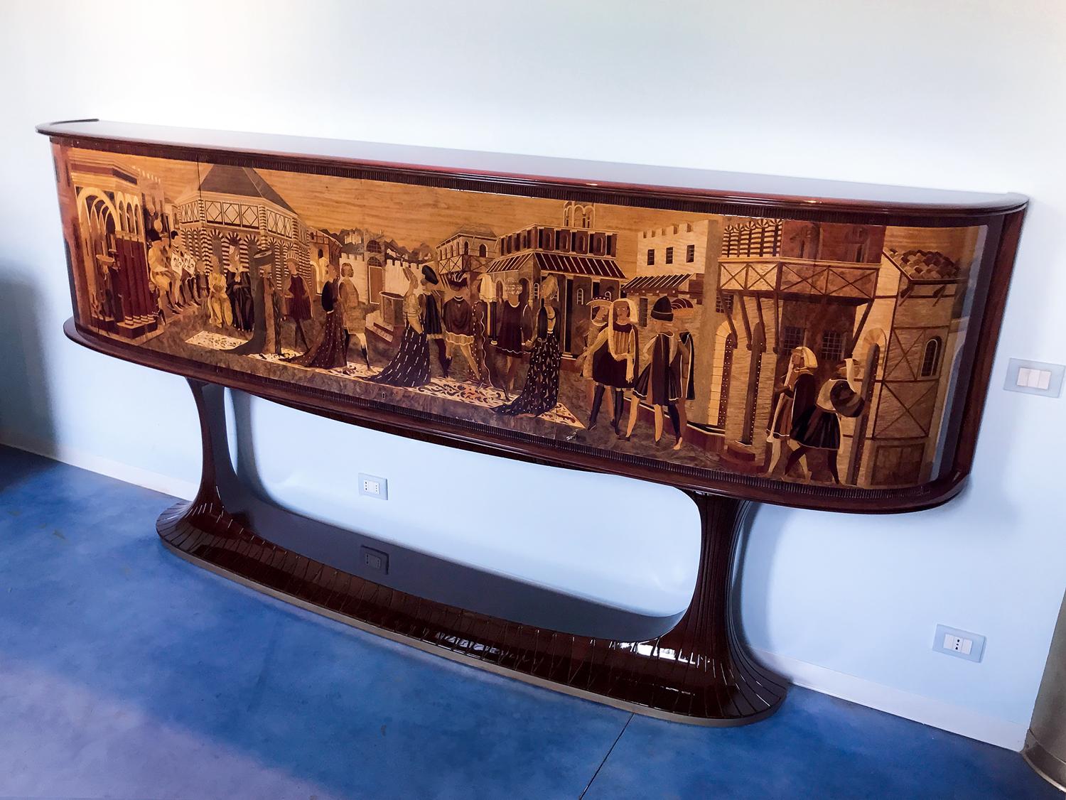 Art Deco Rosewood Sideboard by Vittorio Dassi with Big Inlaid Scene, 1950s In Excellent Condition In Traversetolo, IT
