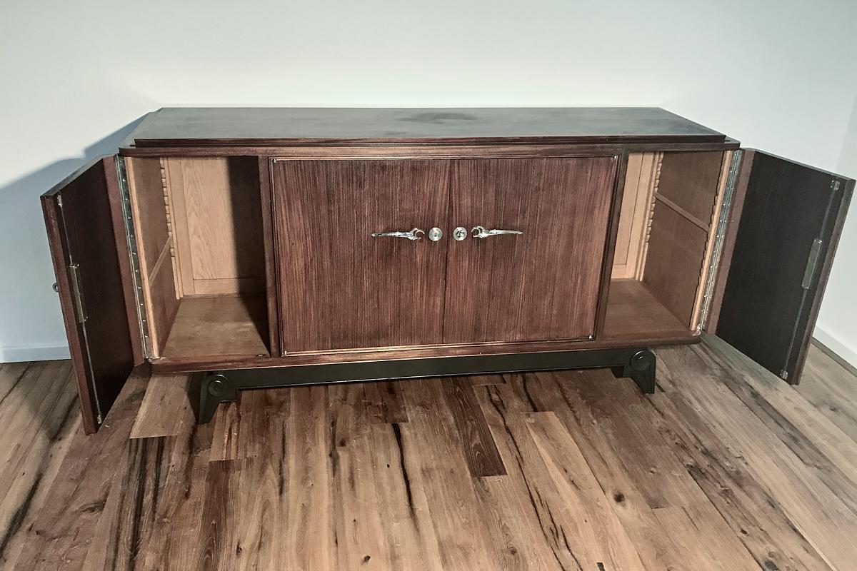 Early 20th Century Art Deco Rosewood Sideboard from France Around 1925 with a Great Foot For Sale