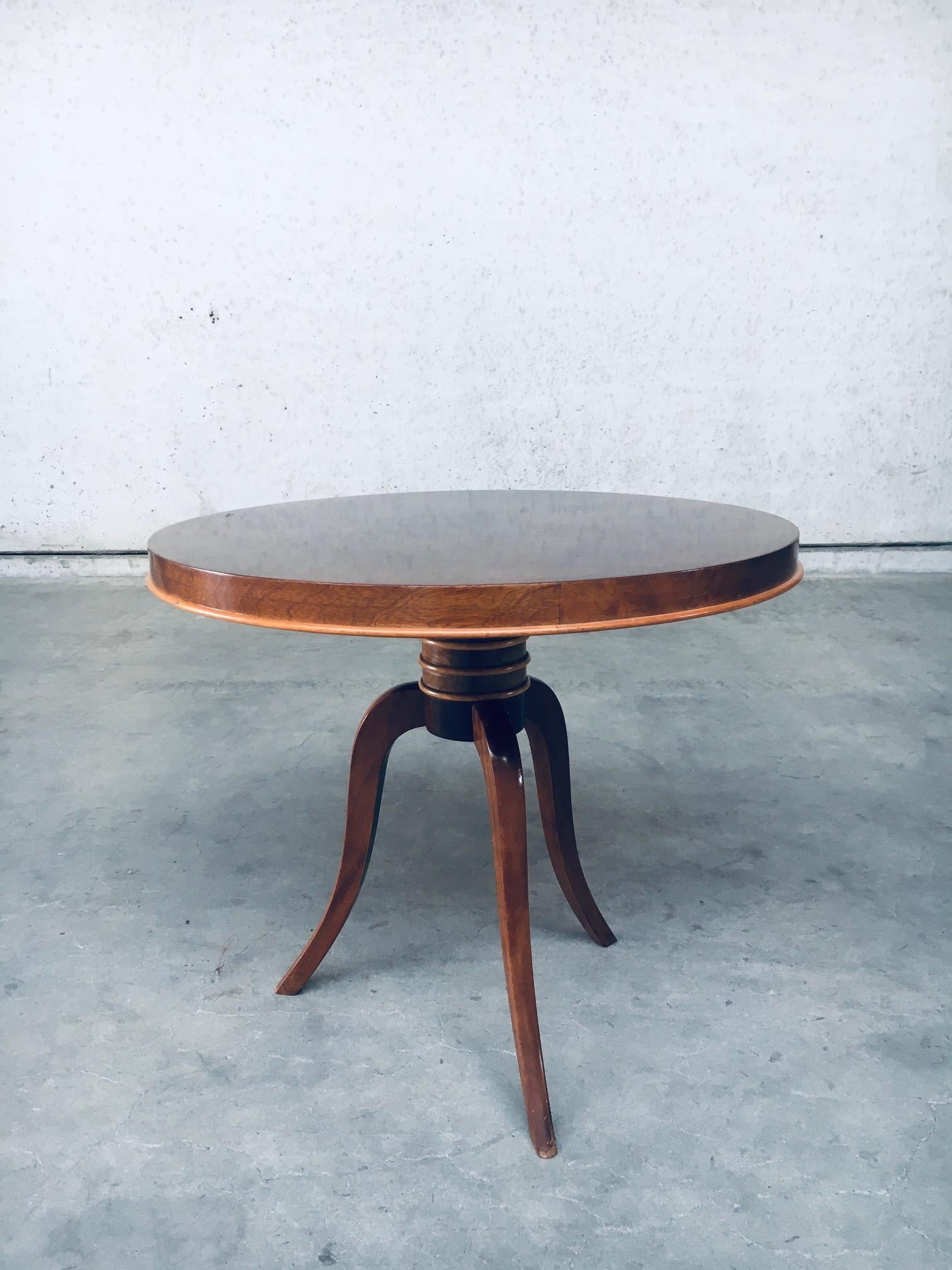 Art Deco Rosewood Tripod Round Side Table, France 1930's In Good Condition In Oud-Turnhout, VAN