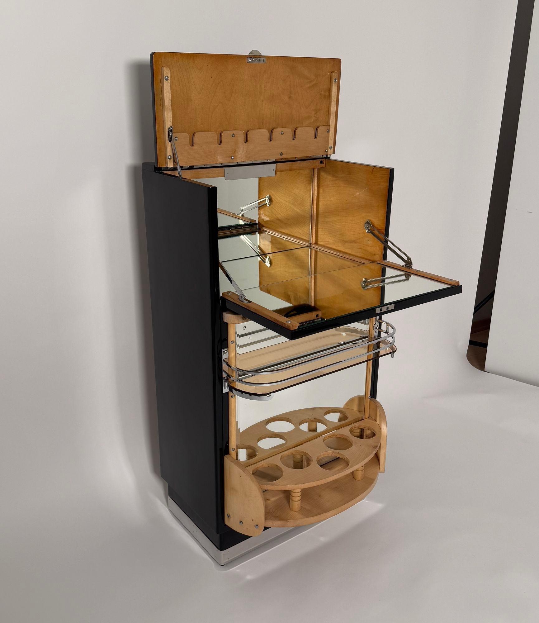 Mobile bar rotante Art Déco, lacca nera, acero, cromo, Francia, 1930 circa 2