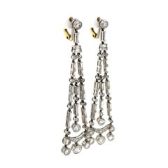 Art Deco Round and Baguette Diamond Platinum Vintage Chandelier Drop Earrings
