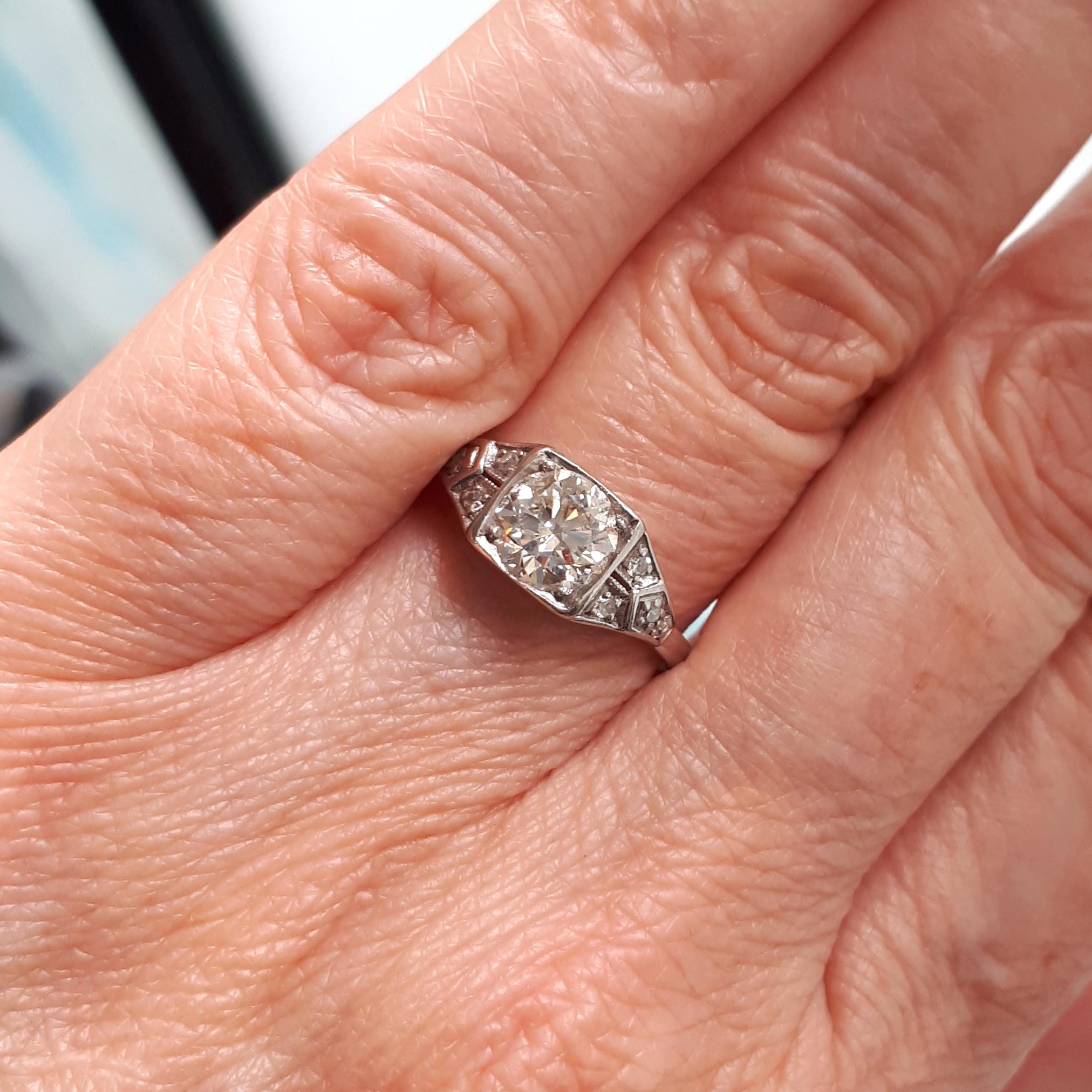 Round Cut Art Deco Round Brilliant-Cut 0.80 Carat Diamond Platinum Ring, Circa 1935 For Sale