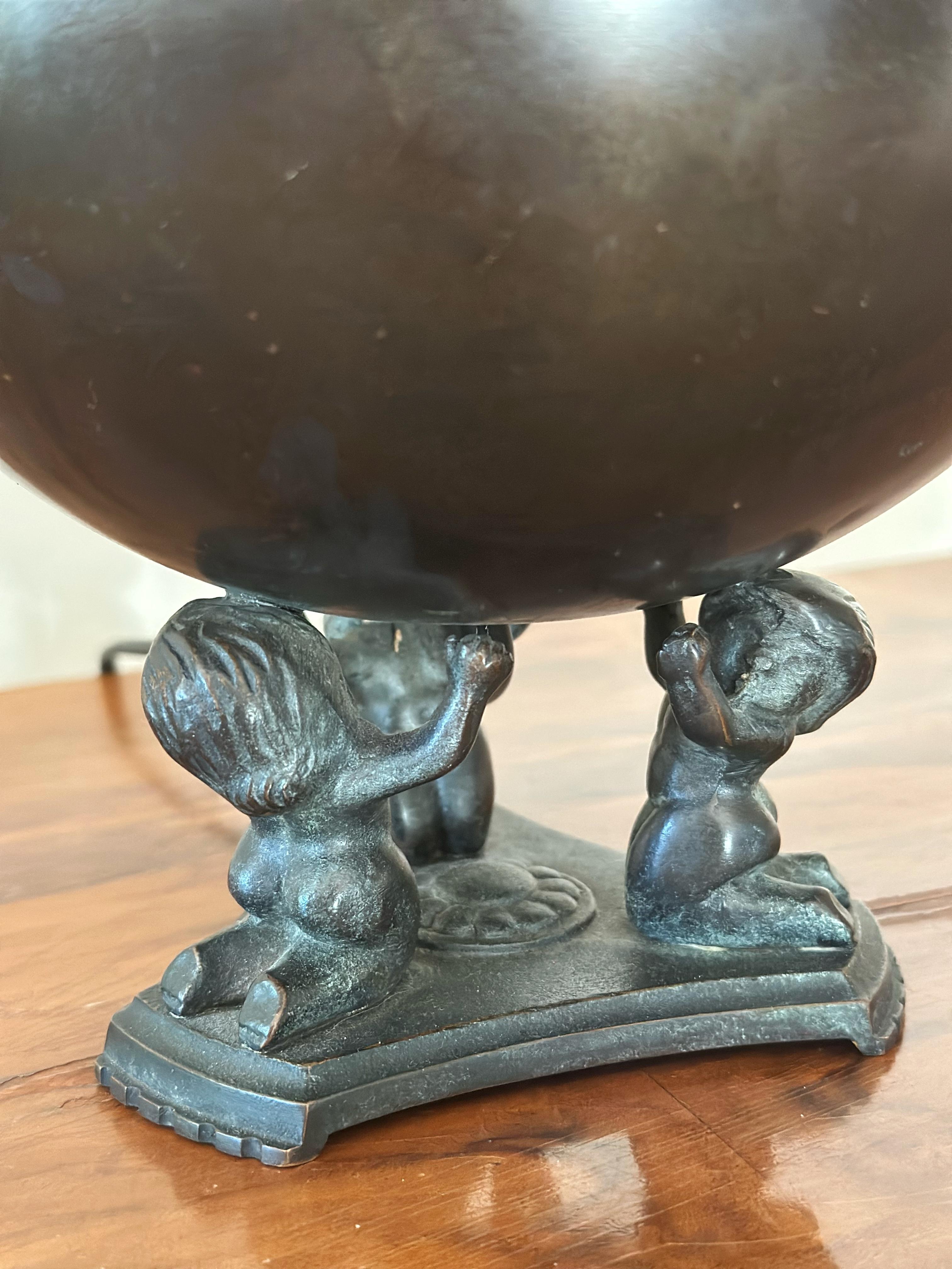 Lampe de table ronde en bronze Art déco, Äkta Brons Svensk Vara, Suède Années 1930. en vente 4