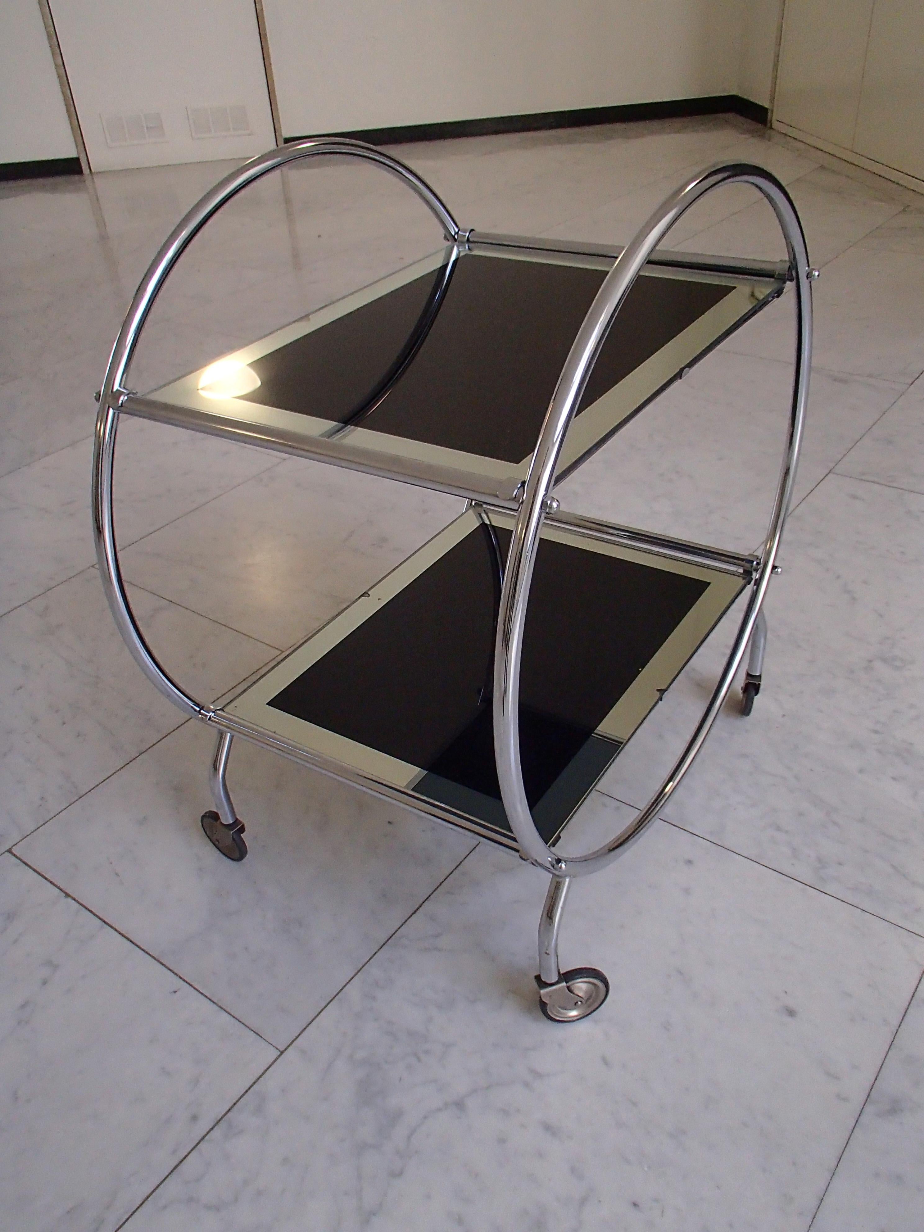 Mid-20th Century Art Deco Round Chrome Trolley with Black and Silver Glass