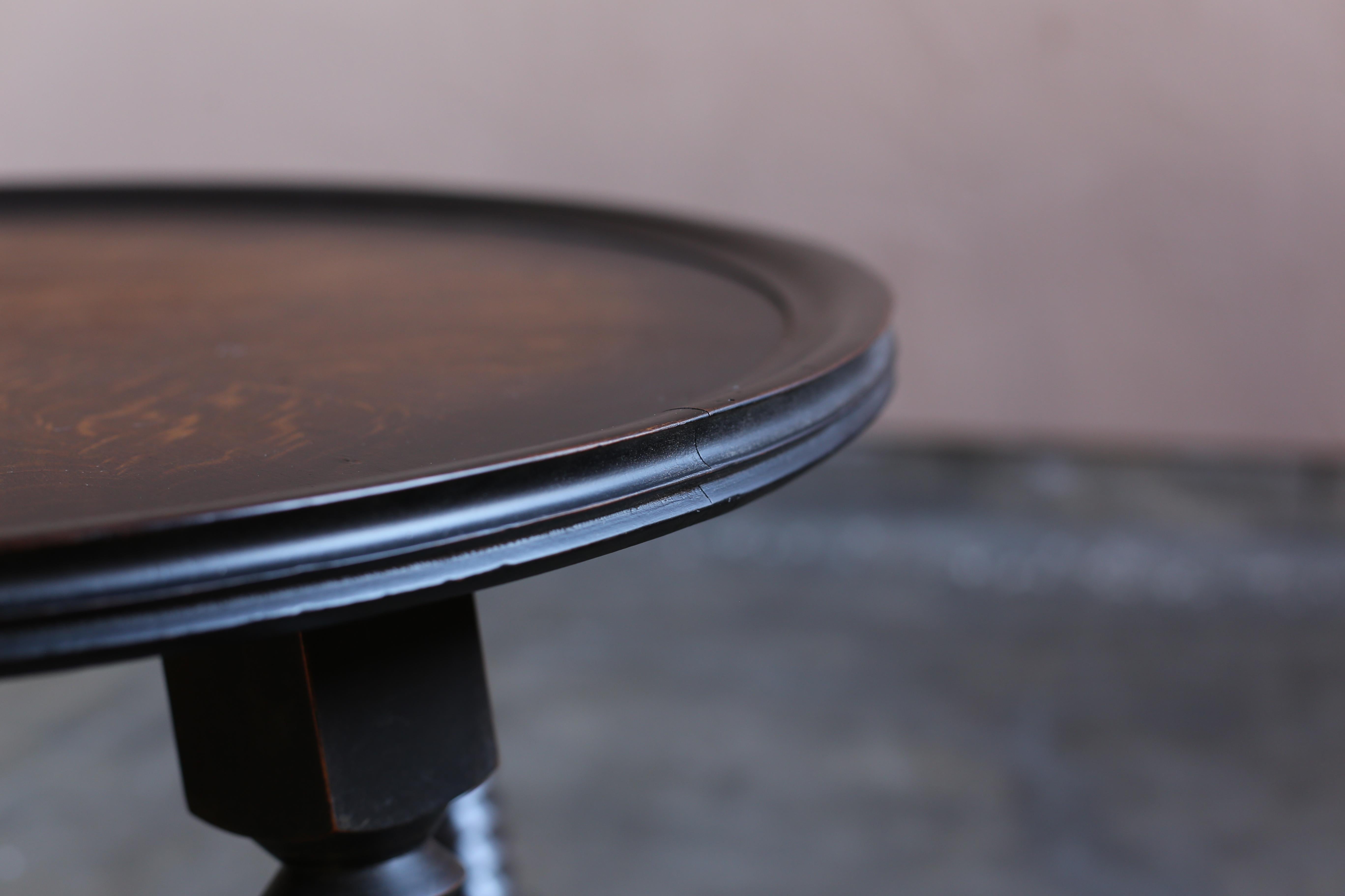Early 20th Century Art Deco Round Coffee Table