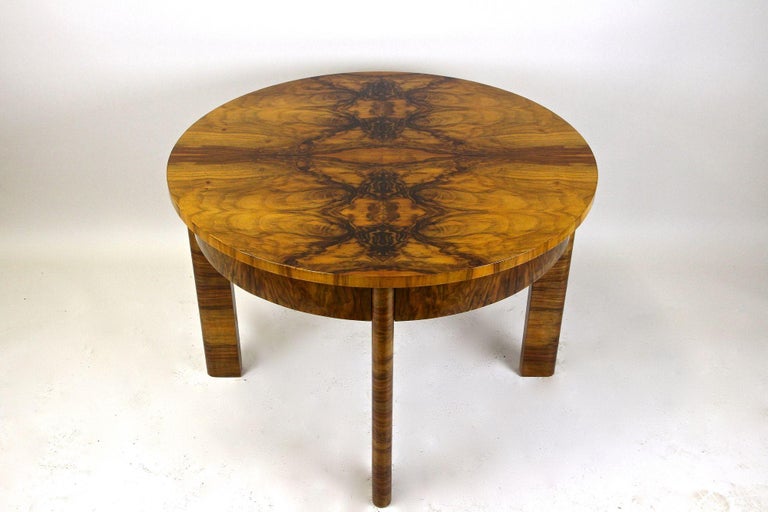 Austrian Art Deco Round Coffee Table/ Side Table Burr Walnut 20th Century, at, circa 1920 For Sale