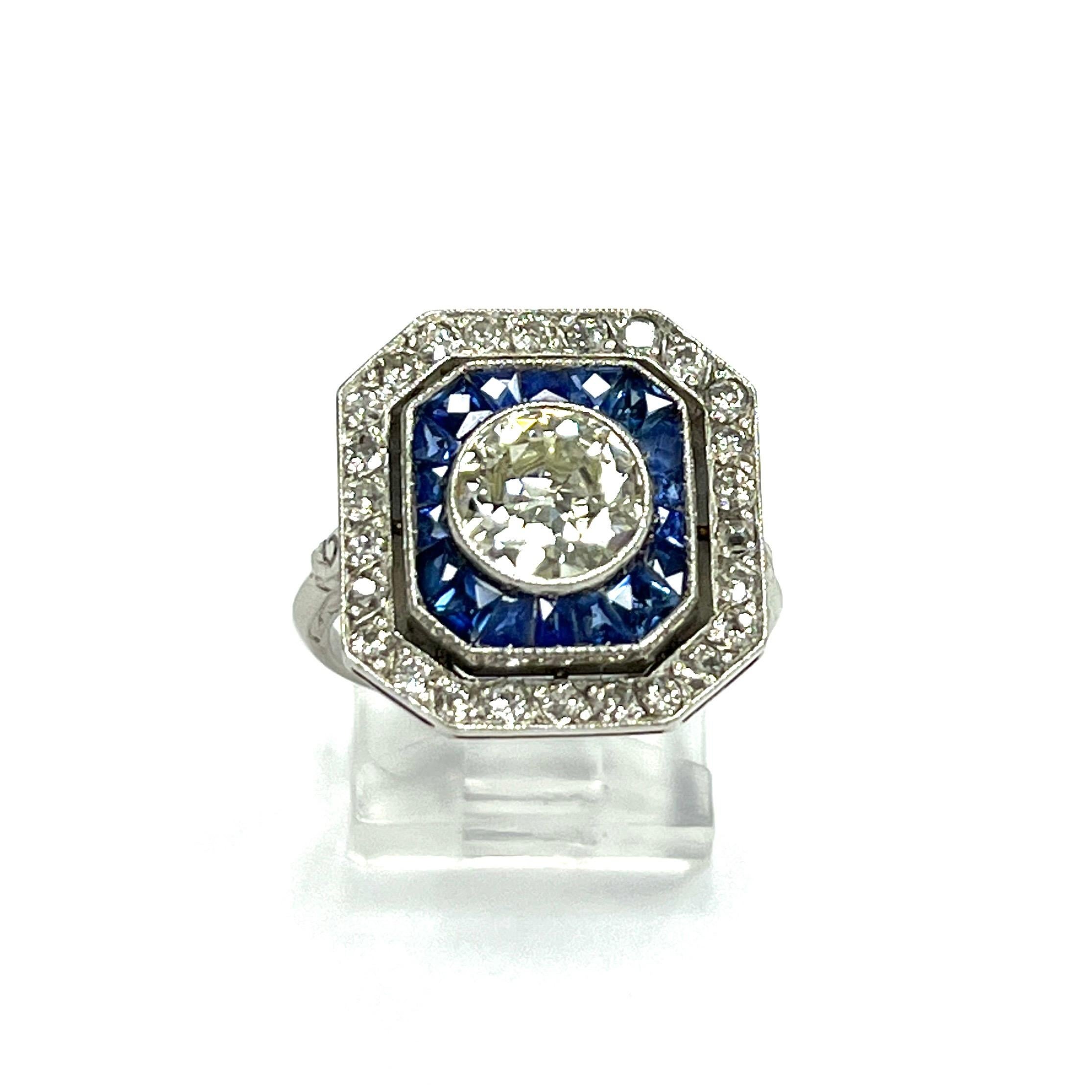 Art Deco Round Diamond & Calibre Sapphire Ring For Sale 3