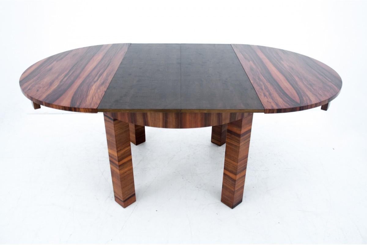 Mid-20th Century Art Deco Round Dining Table