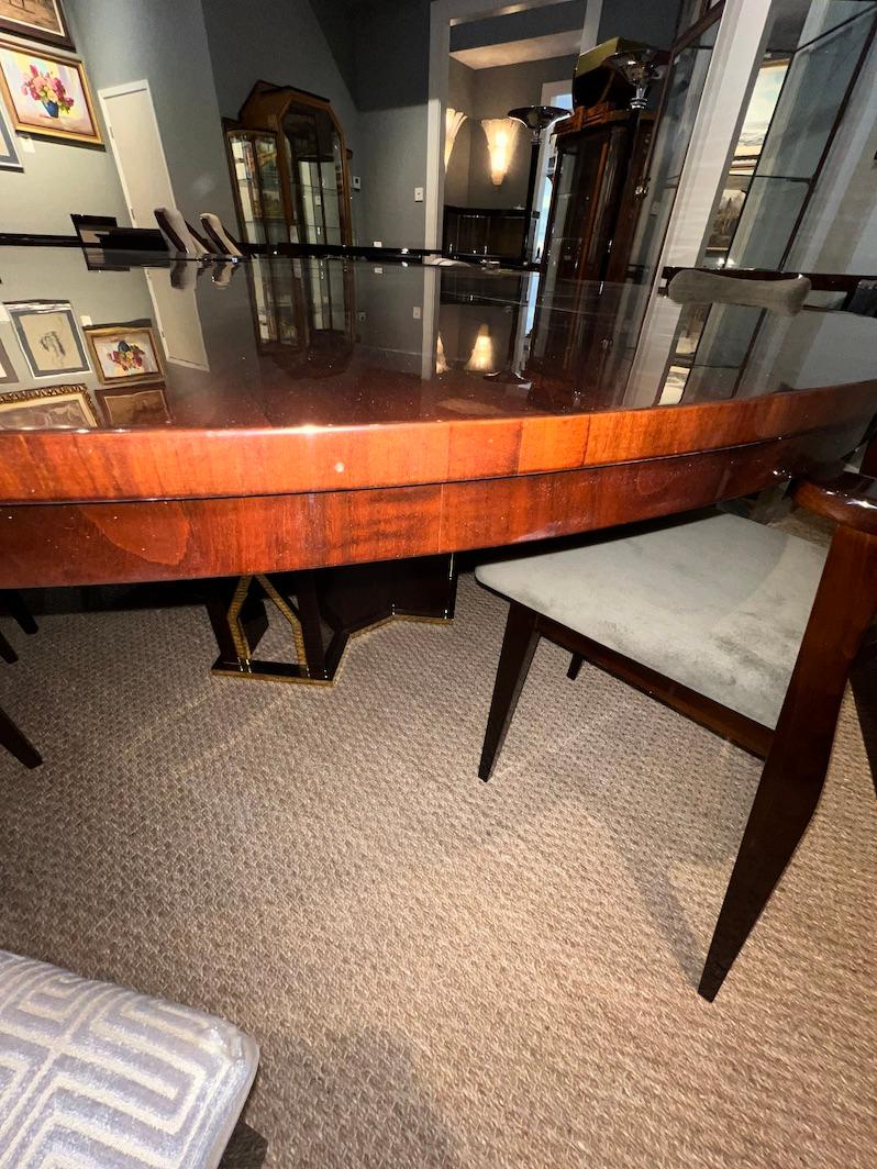 Mid-20th Century Art Deco Round Dining Table from France