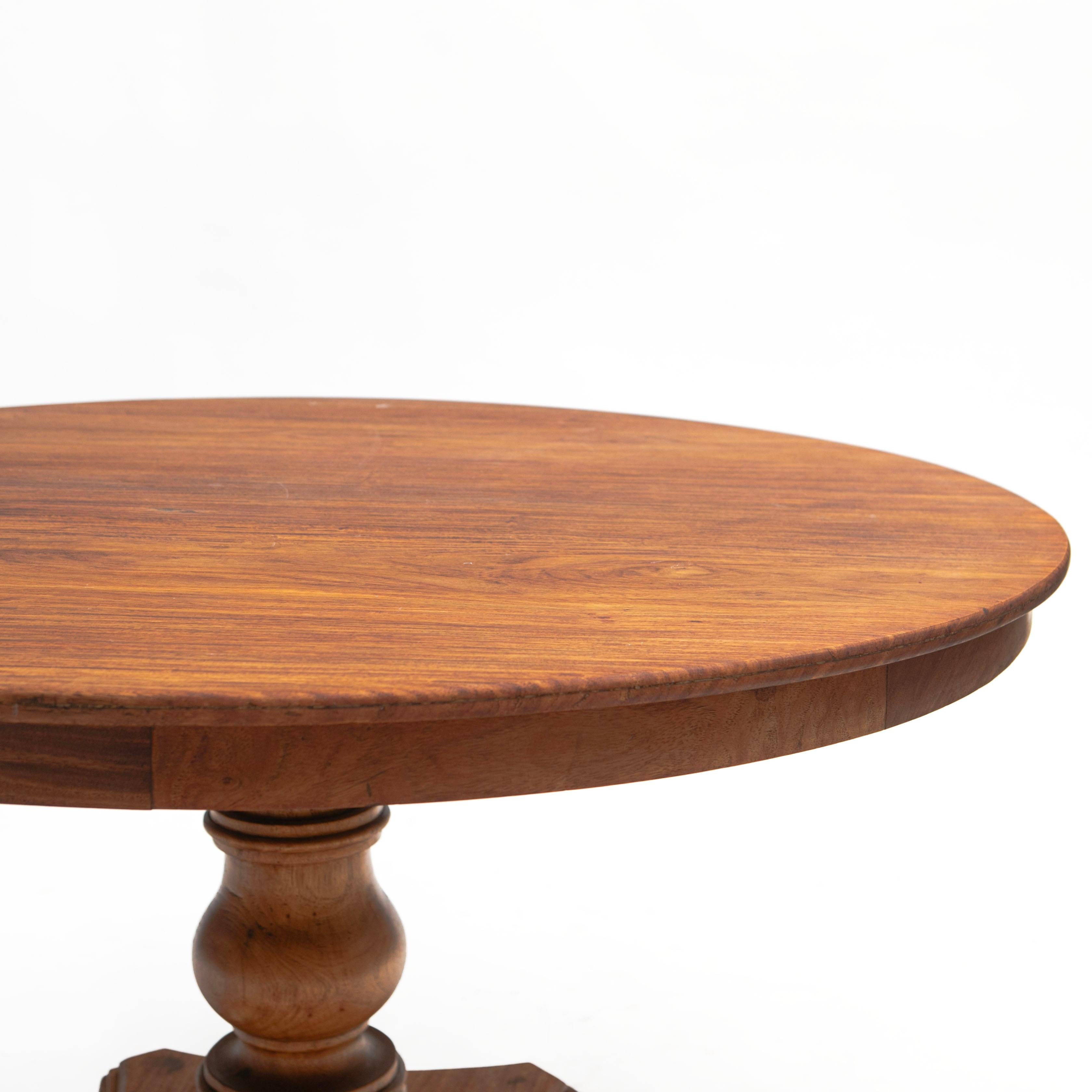 Philippine Art Deco, Round Dinning Table in Narra Wood