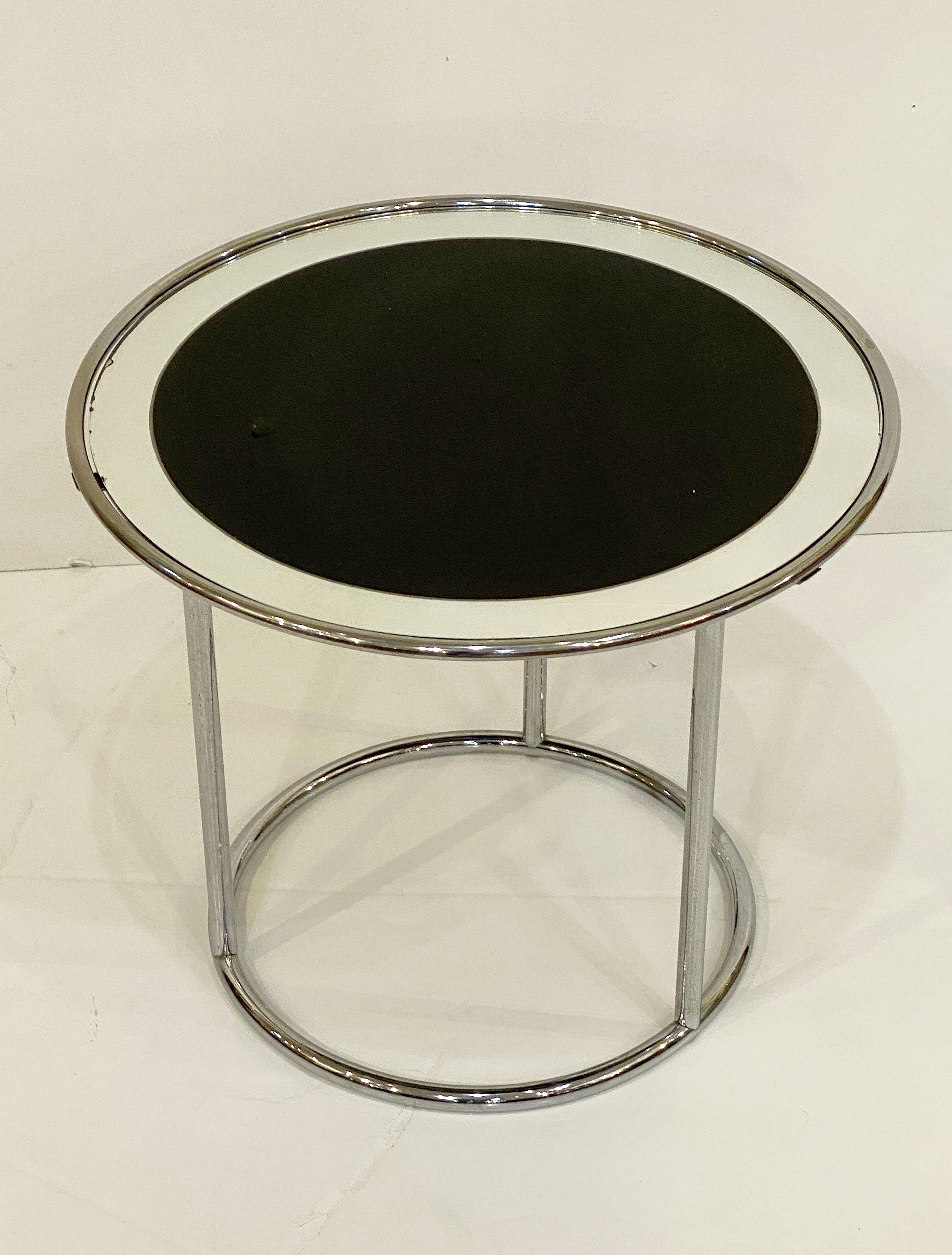 Art Deco Round Drinks Table of Chrome and Mirrored Glass from England For Sale 6