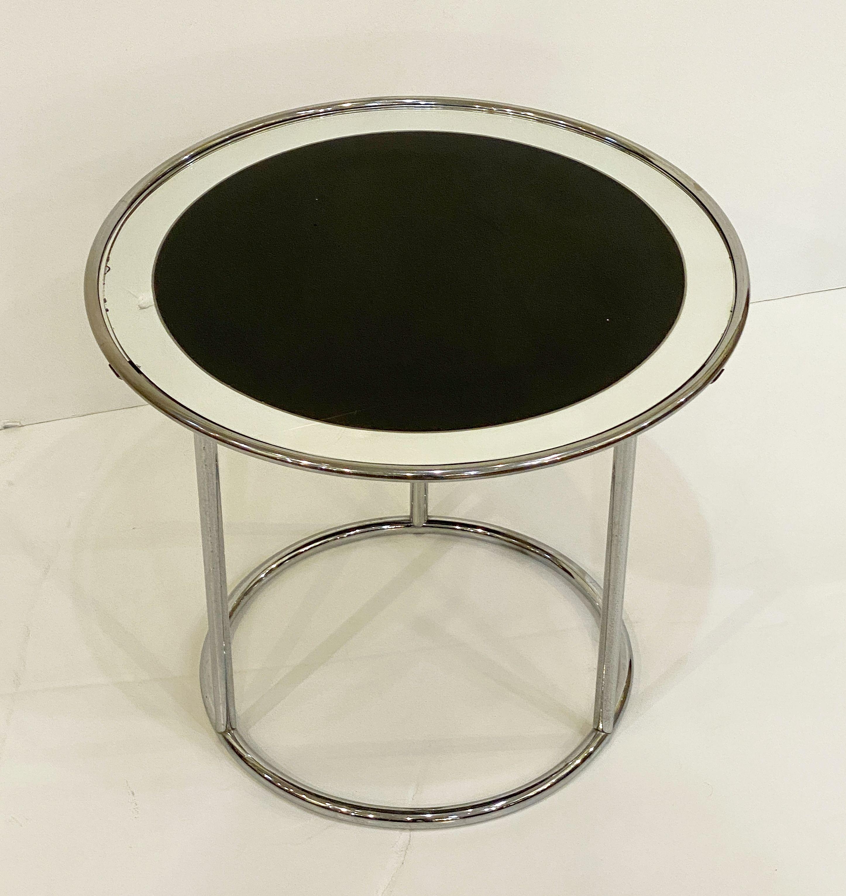 20th Century Art Deco Round Drinks Table of Chrome and Mirrored Glass from England For Sale