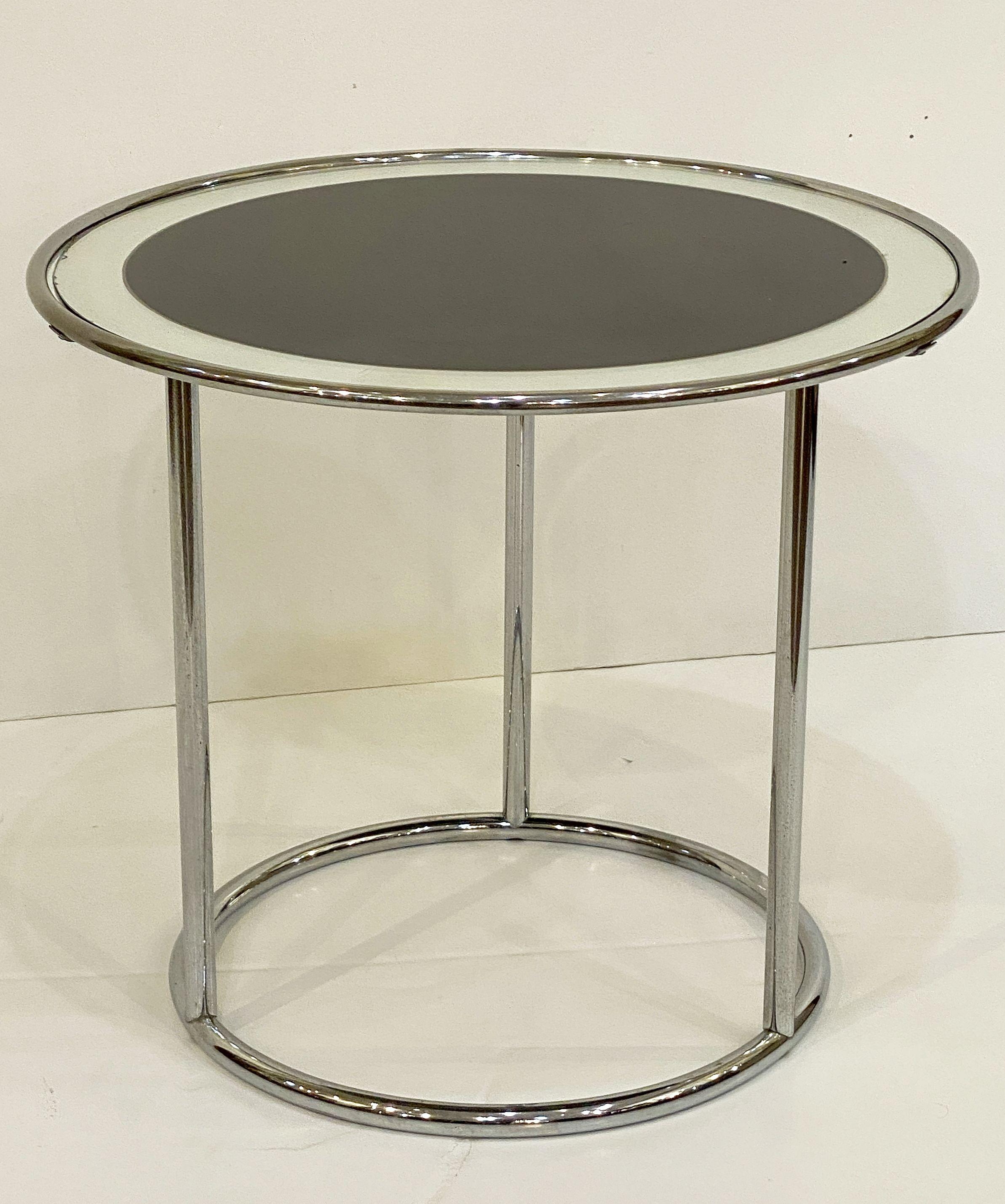 Metal Art Deco Round Drinks Table of Chrome and Mirrored Glass from England For Sale