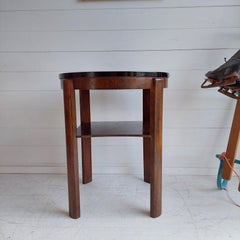 Art Deco Round Gueridon side table in Laquered walnut and oak, Thonet Style 1930