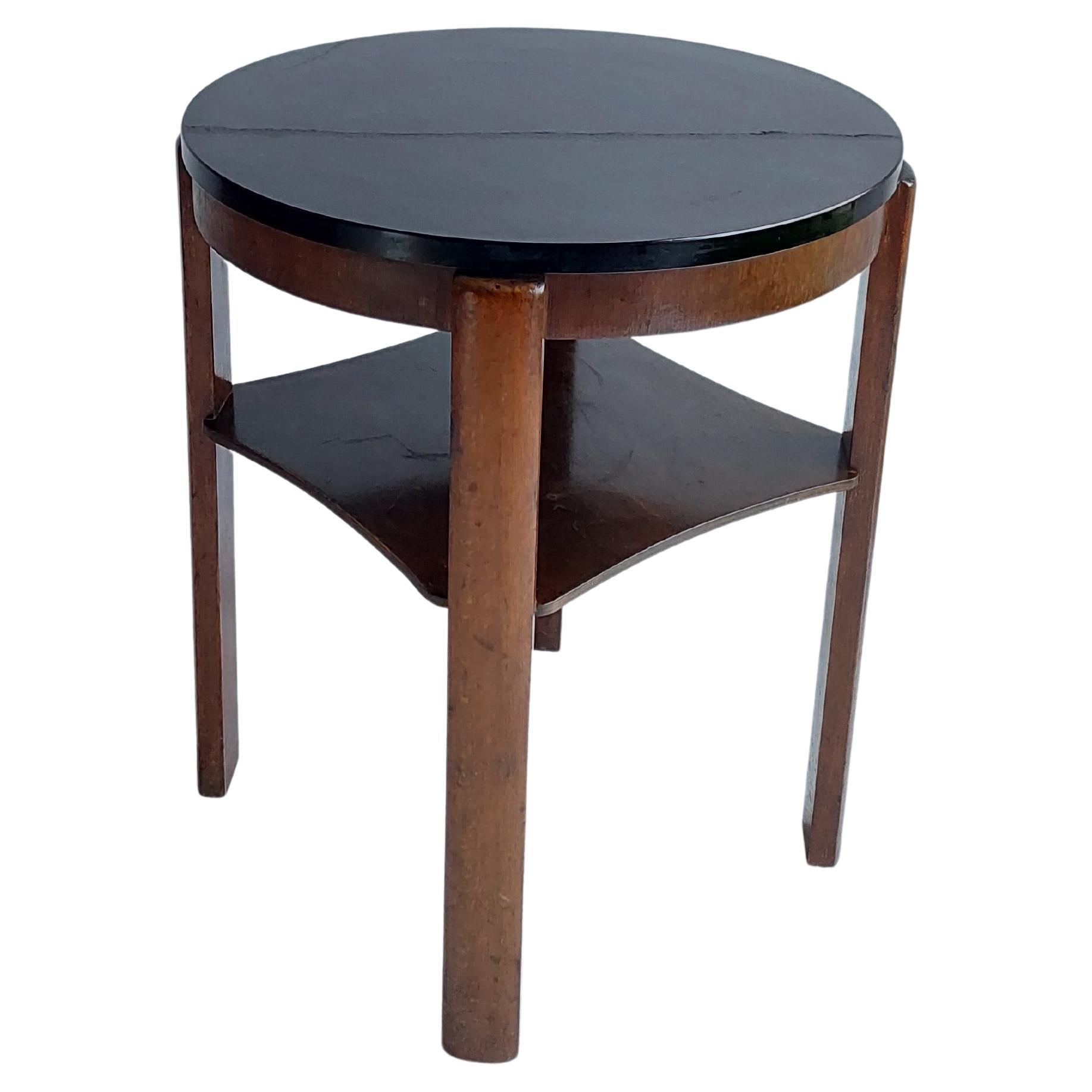 Art Deco Round Gueridon side table in Laquered walnut and oak, Thonet Style 1930