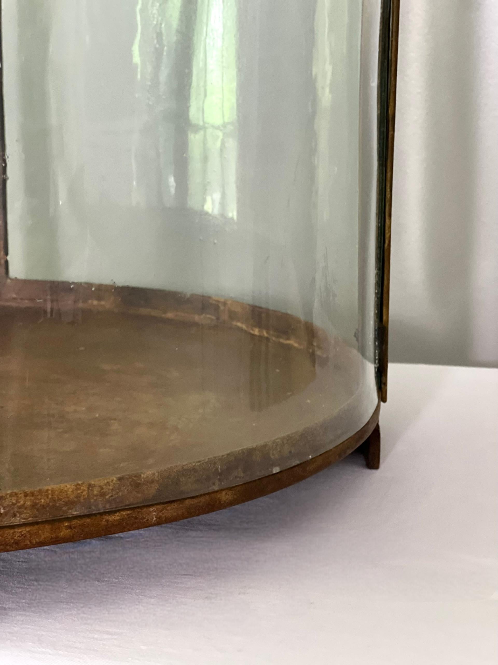 Art Deco Round Iron and Curved Glass Tabletop Terrarium or Display Showcase For Sale 5