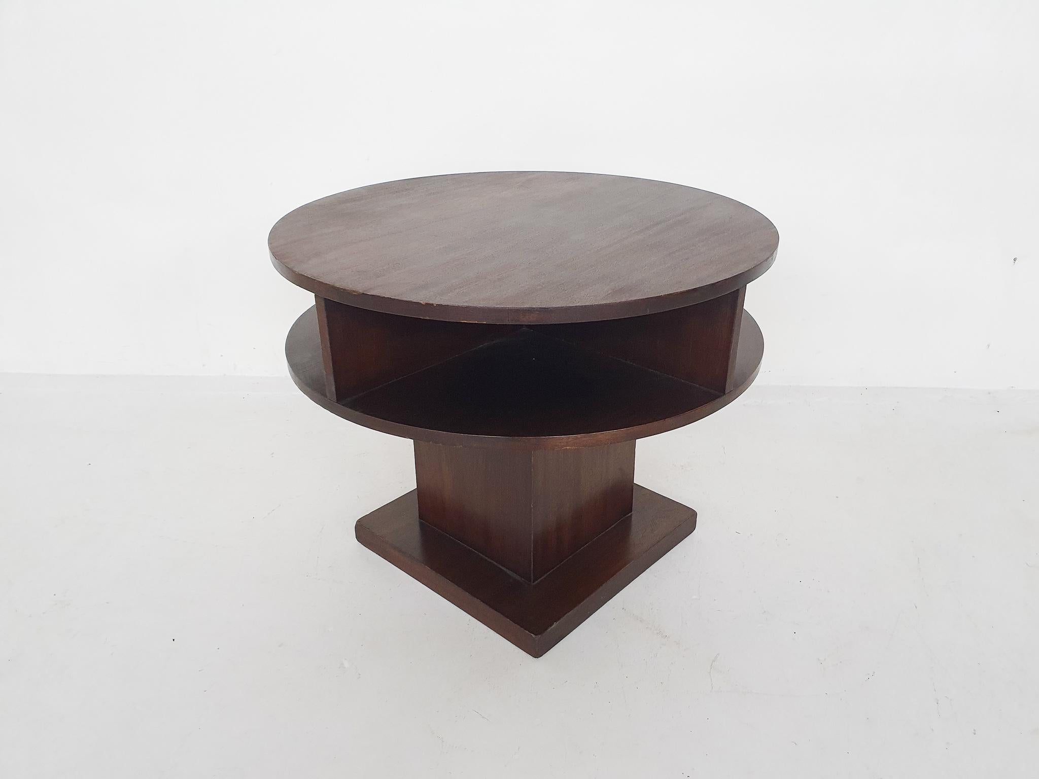 Mid-20th Century Art Deco Round Mahogany Side Table, The Netherlands 1930's For Sale