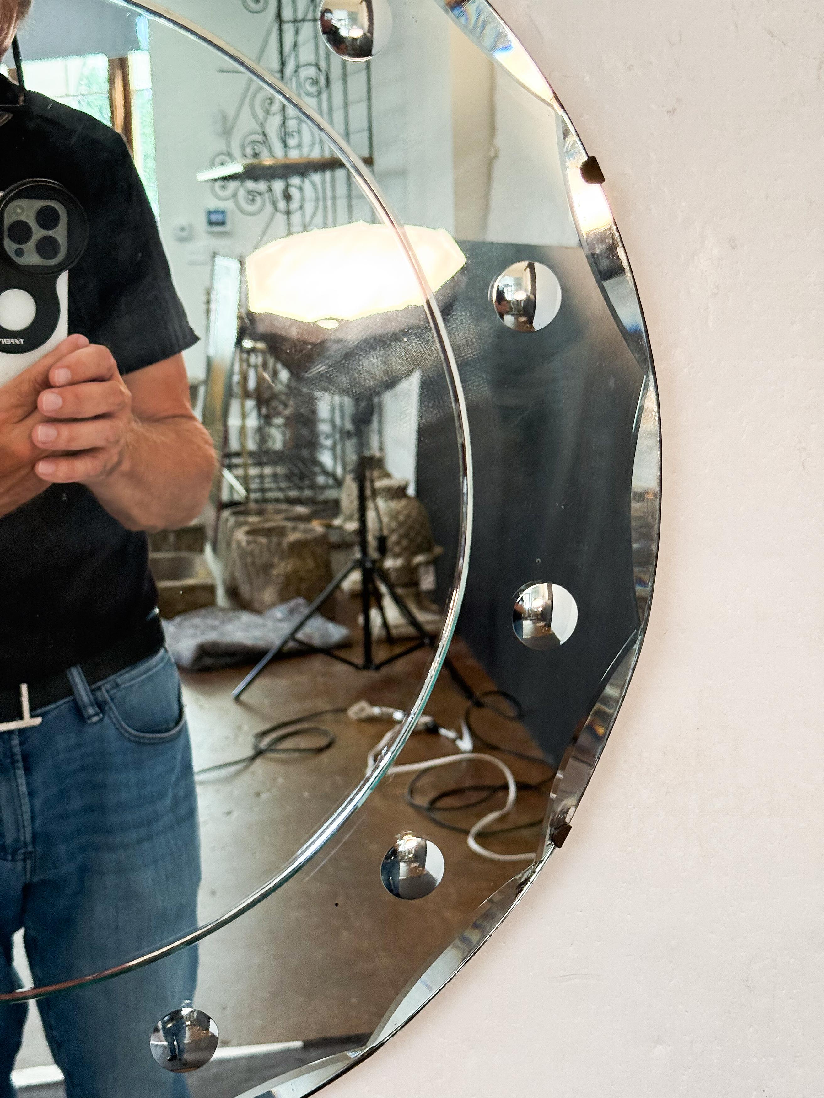 Art Deco Round Mirror with Beveled Glass Edge from England (Dia 20'') For Sale 1
